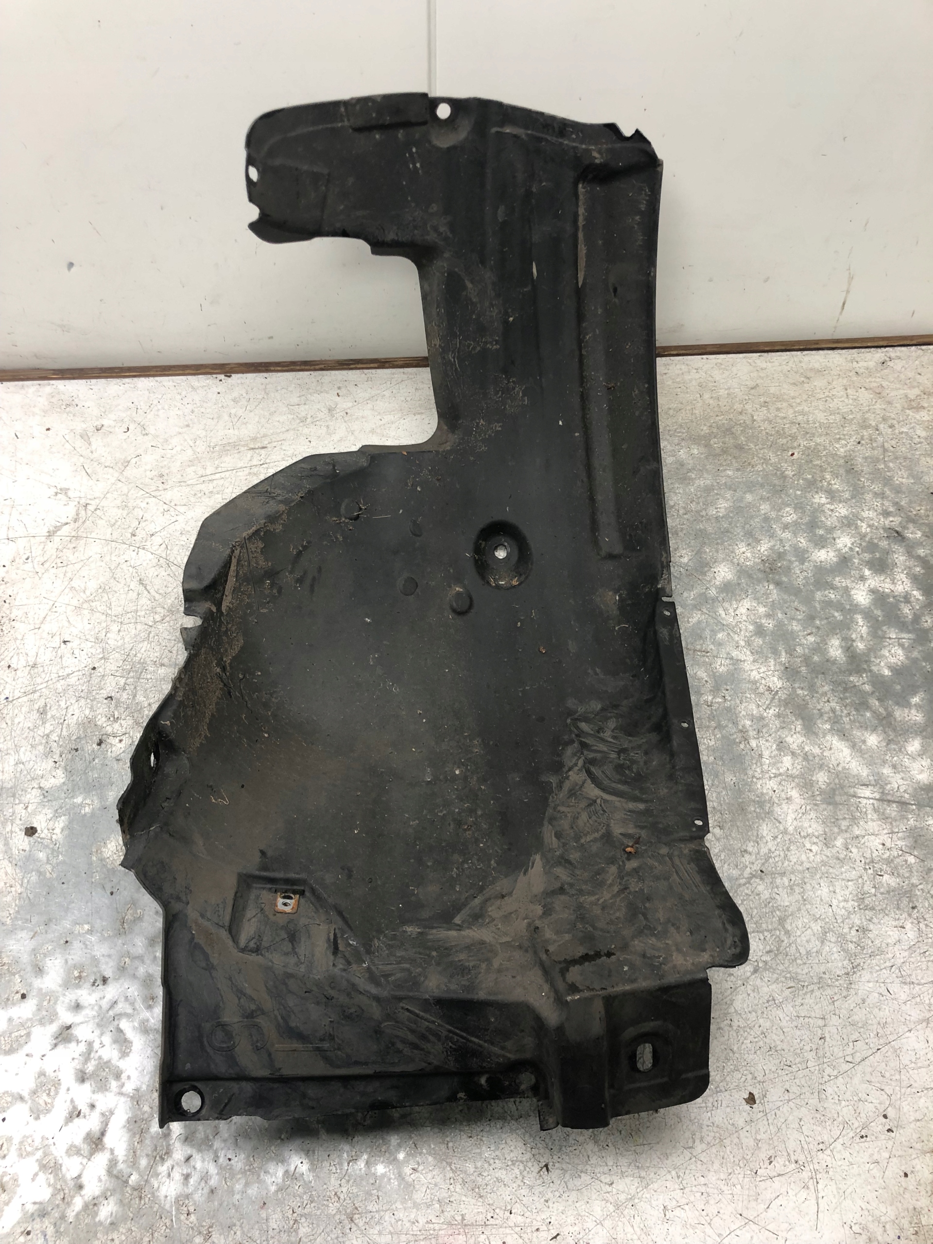 mudguard left front part rear BMW E90 7059377