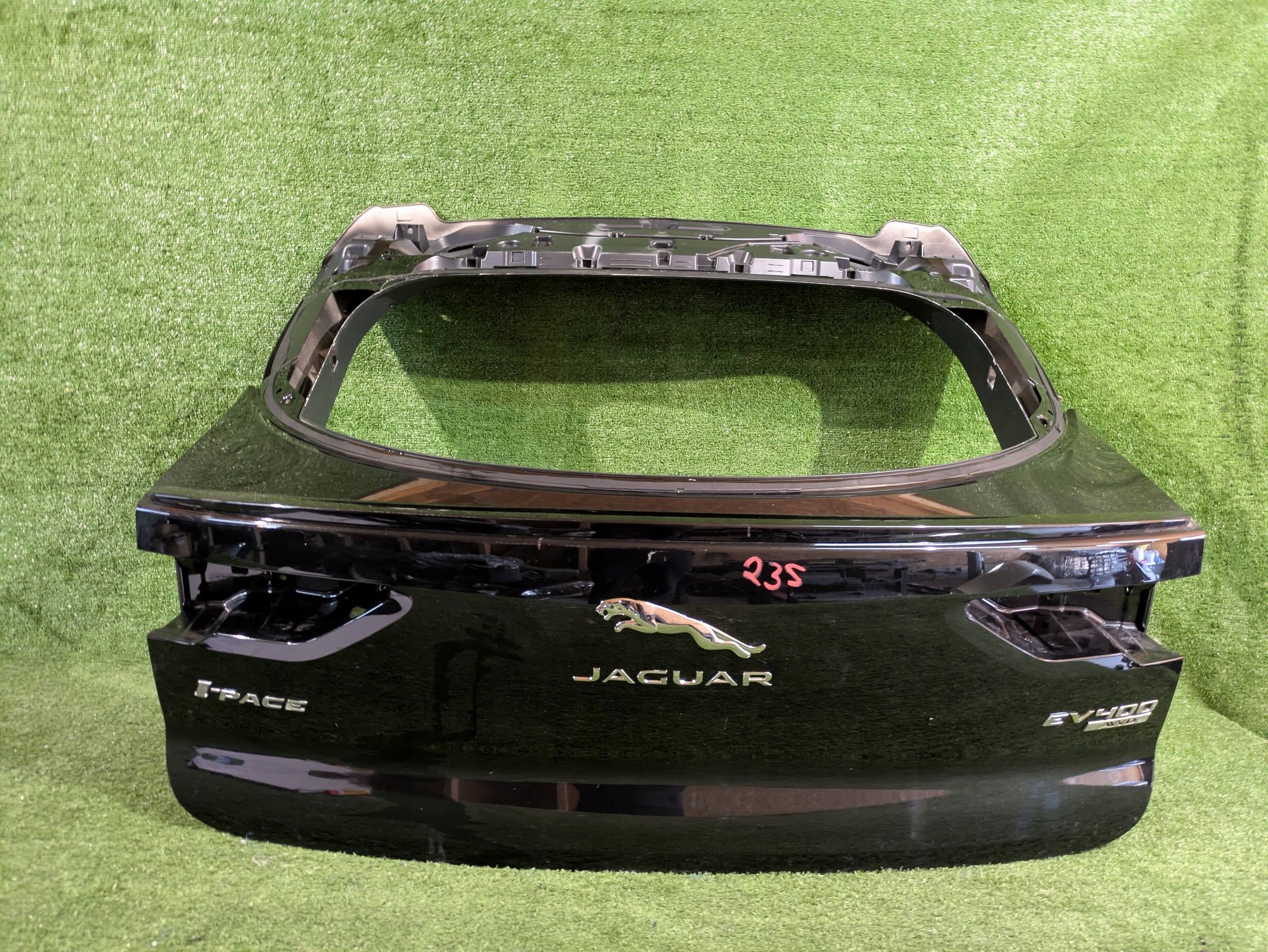 boot doors boot rear part JAGUAR and-PACE NR.235