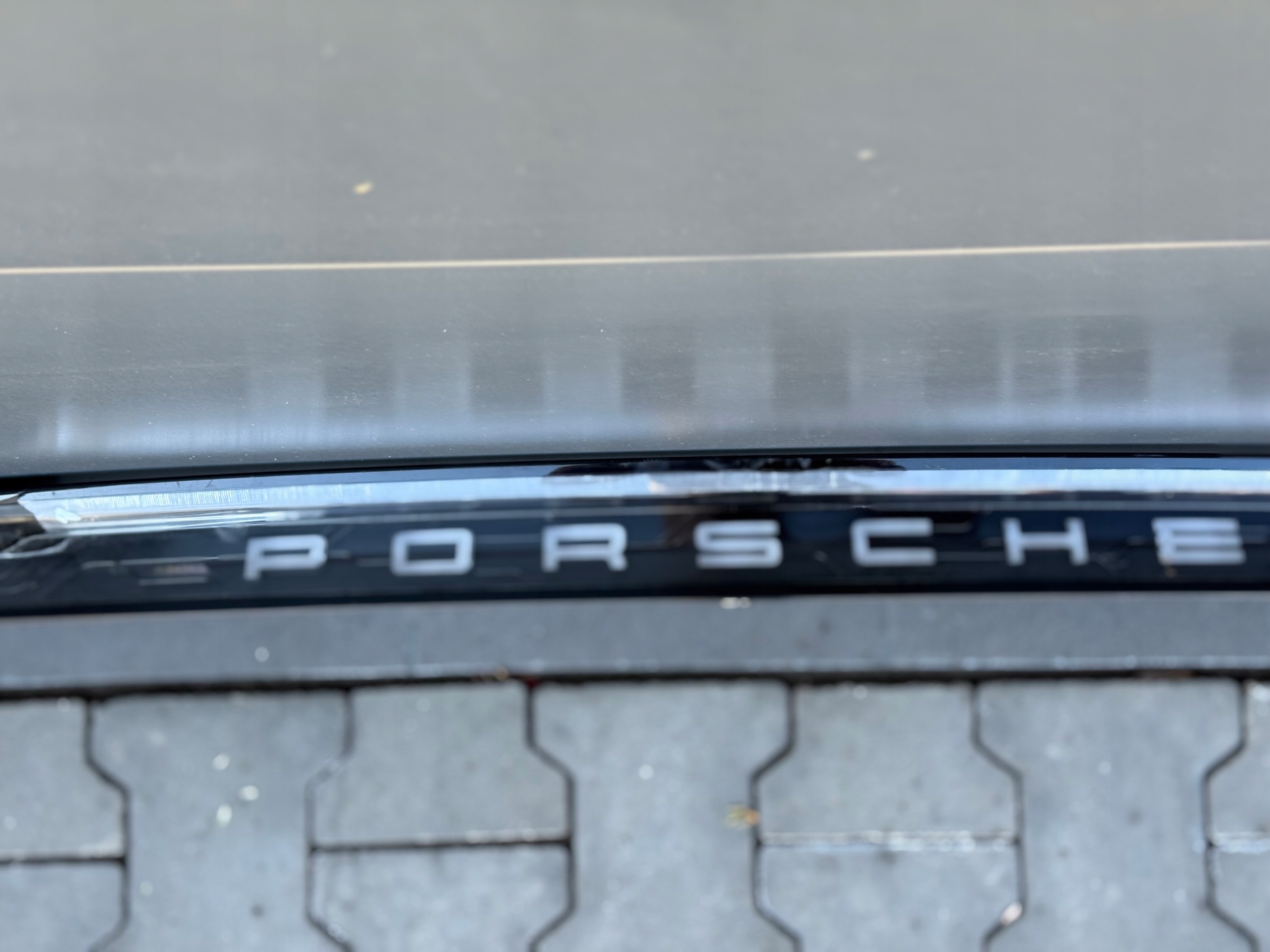 light cap rear part PORSCHE TAYCAN 9J1 9J1945081M