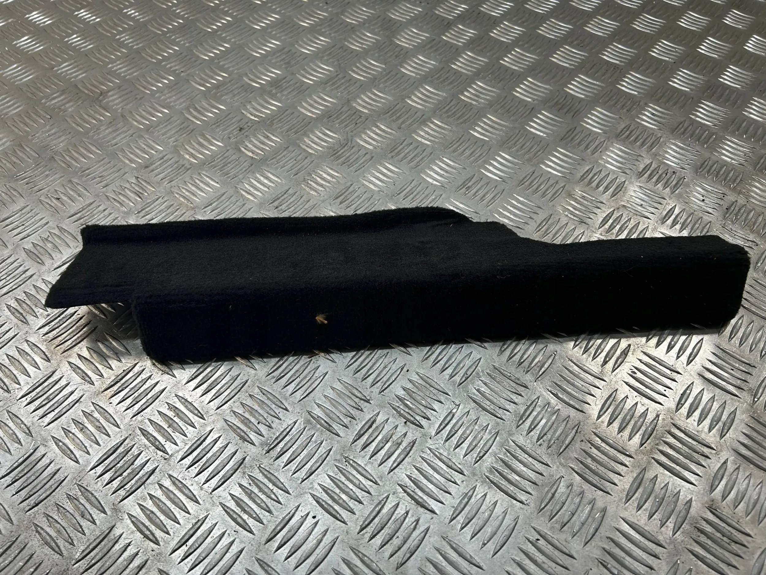 LISTWA OSŁONA BOCZKA BAGAŻNIKA LEWA BMW X5 F15 E70