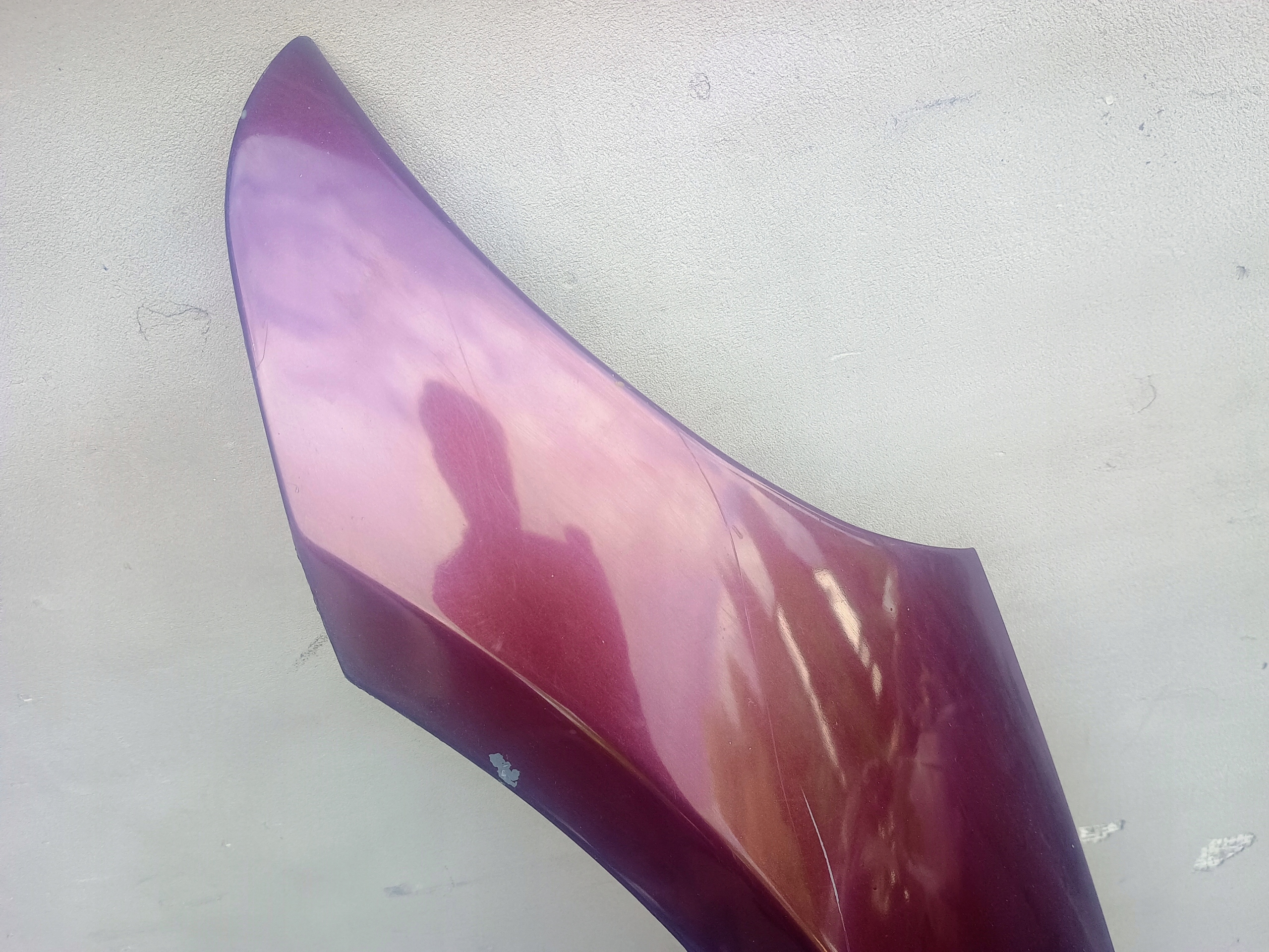 fender front left MERCEDES R W251