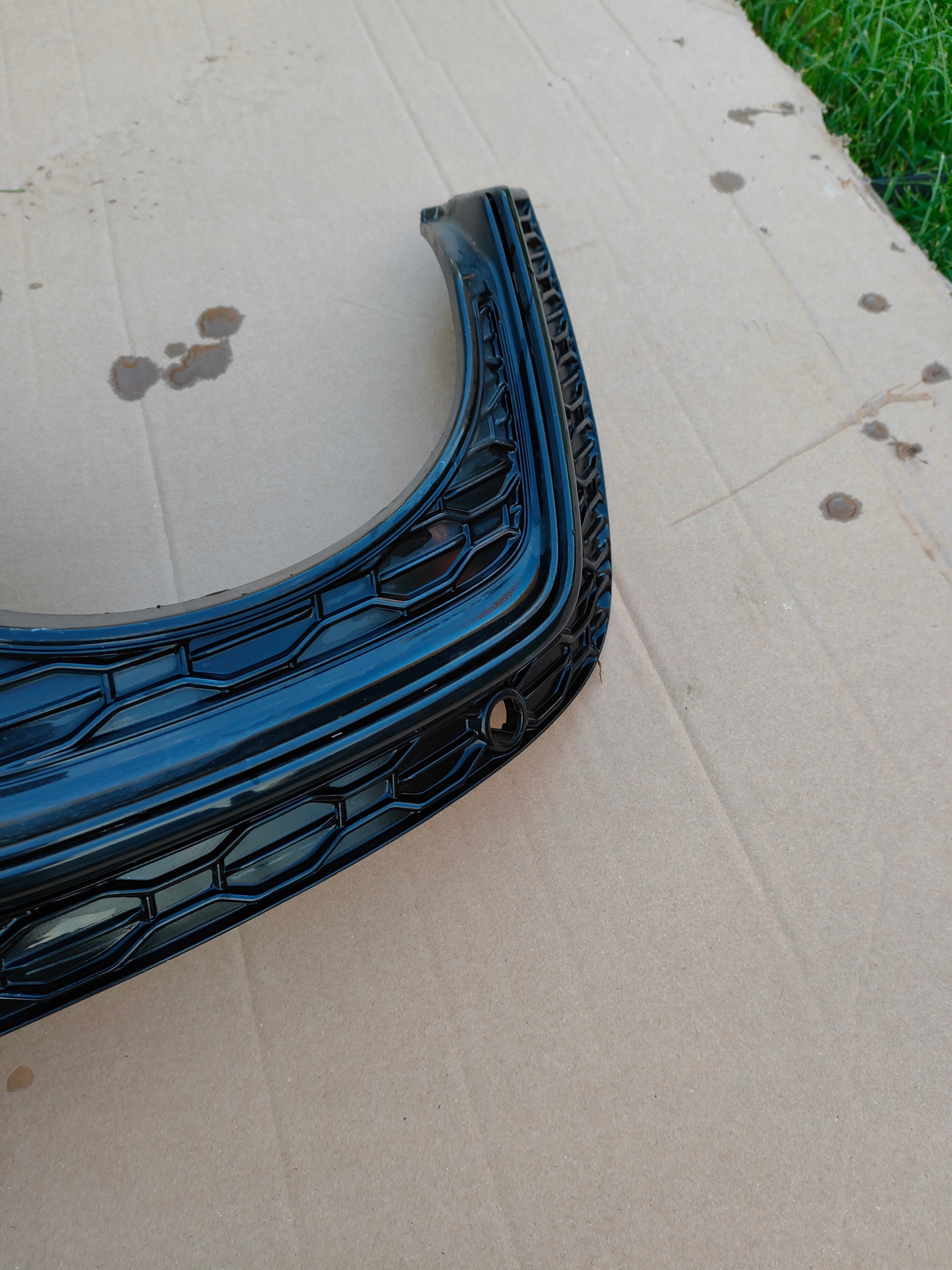 AUDI RSQ8 SQ8 4M8 SPOILER zadok diffúzor 4M8807941C