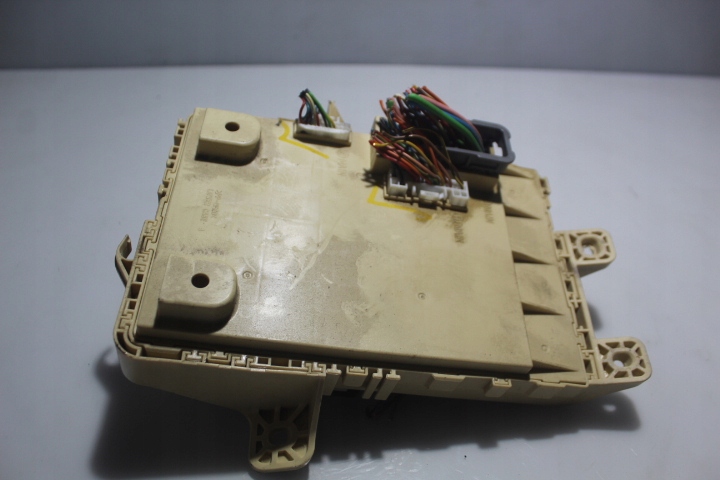 SKRZYNKA BEZPIECZNIKÓW HYUNDAI I30 II 1.6CRDI Wersja Europejska