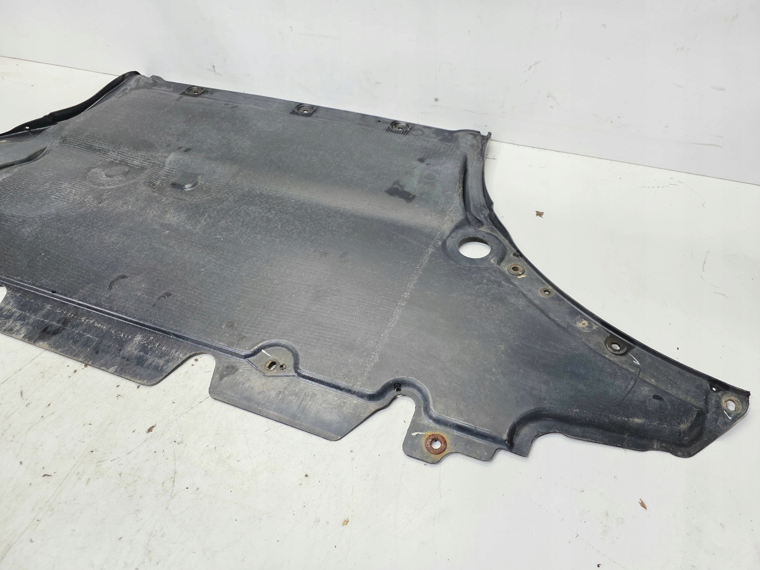 cover below engine cover AUDI A4 B8 ALLROAD 8K9863821