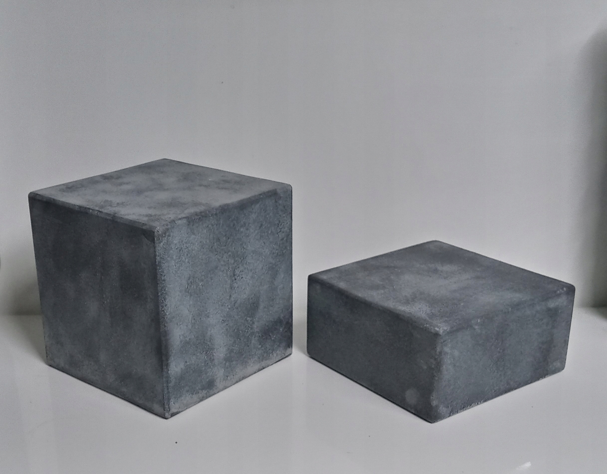 

Podest pod doniczkę.15x15x7,5cm