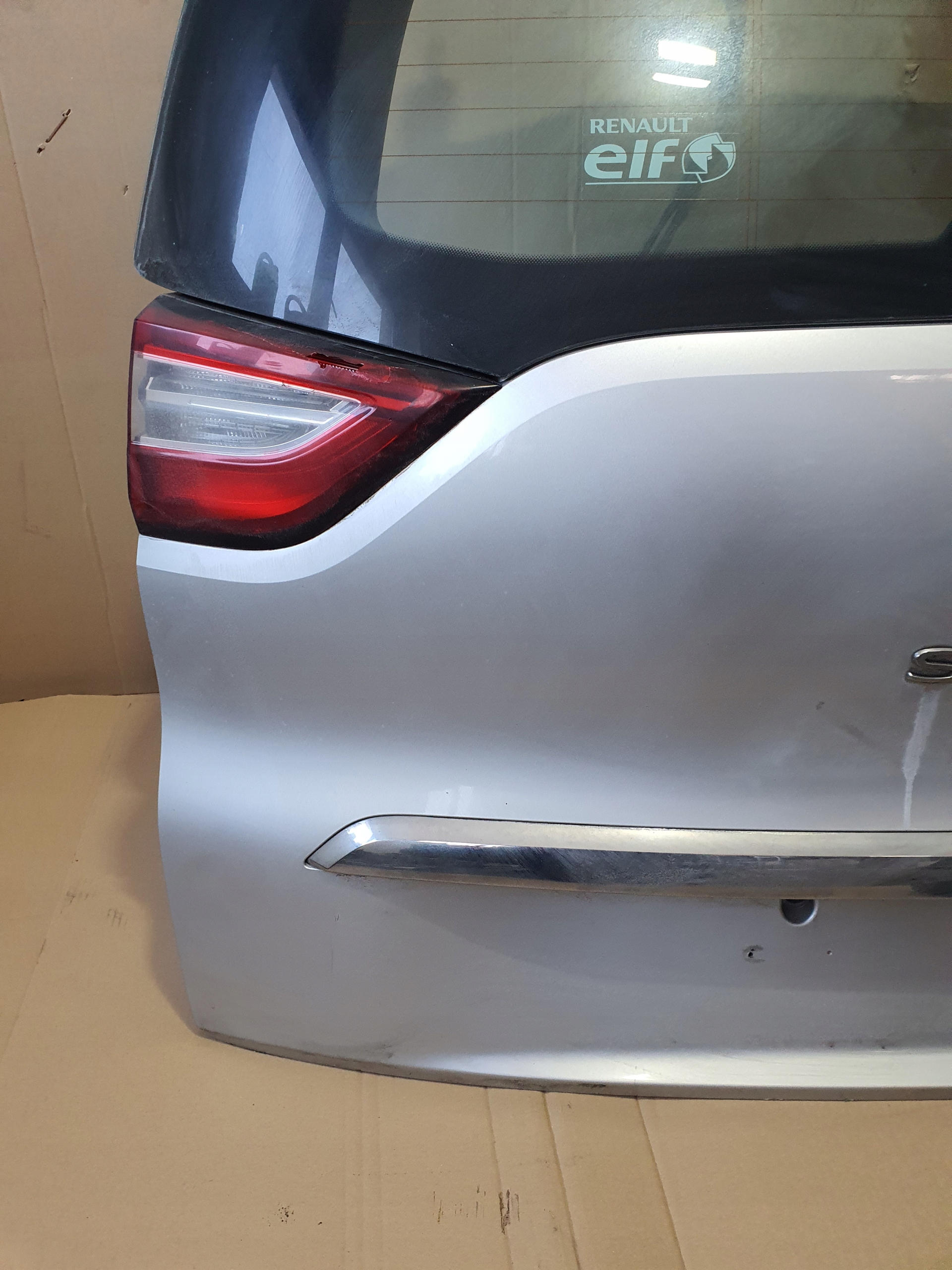 KLAPA BAGAŻNIKA SCENIC GRAND IV Producent części Renault OE