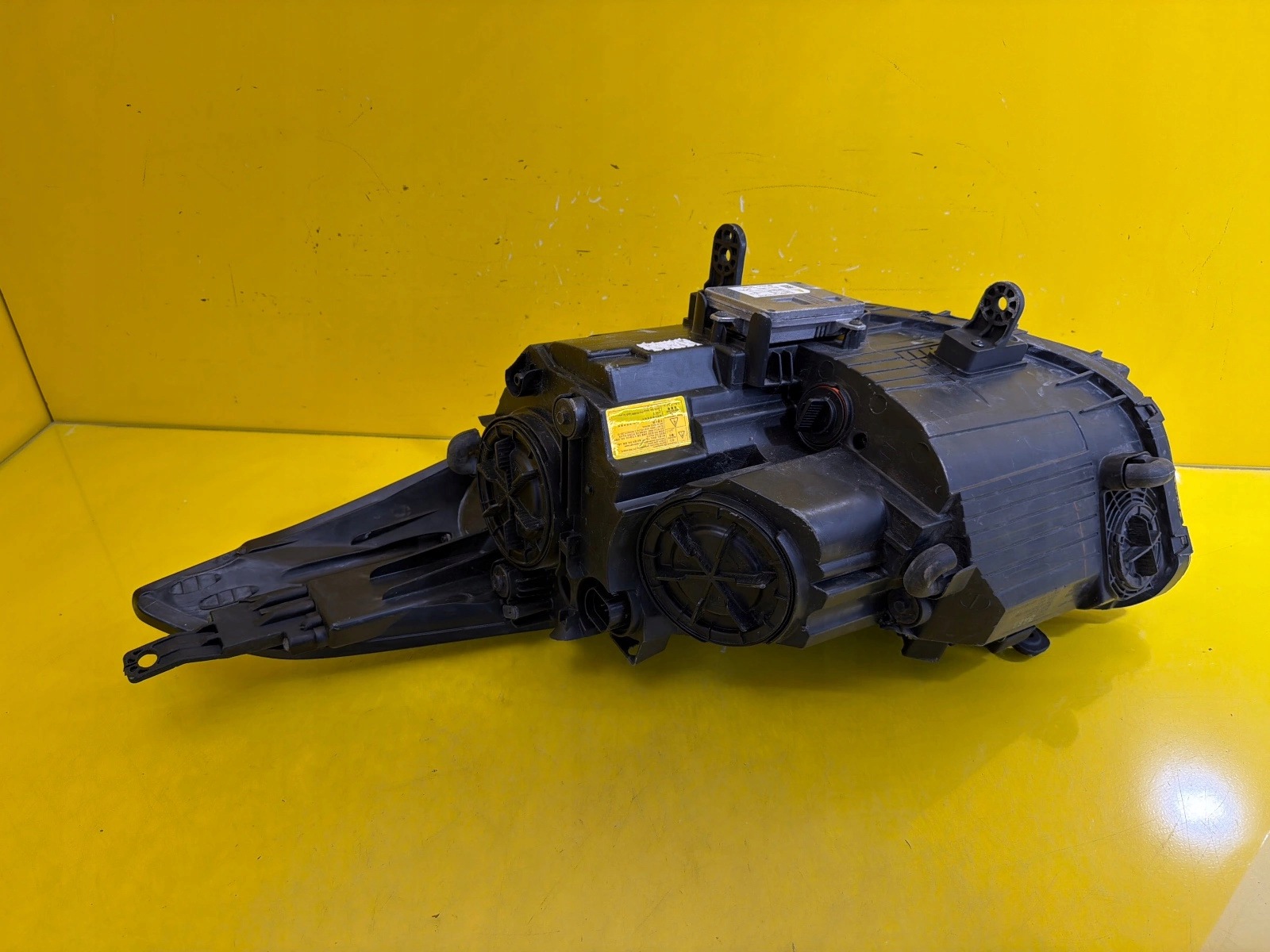 light right front Hyundai i40 Xenon Led 92102-3Z330