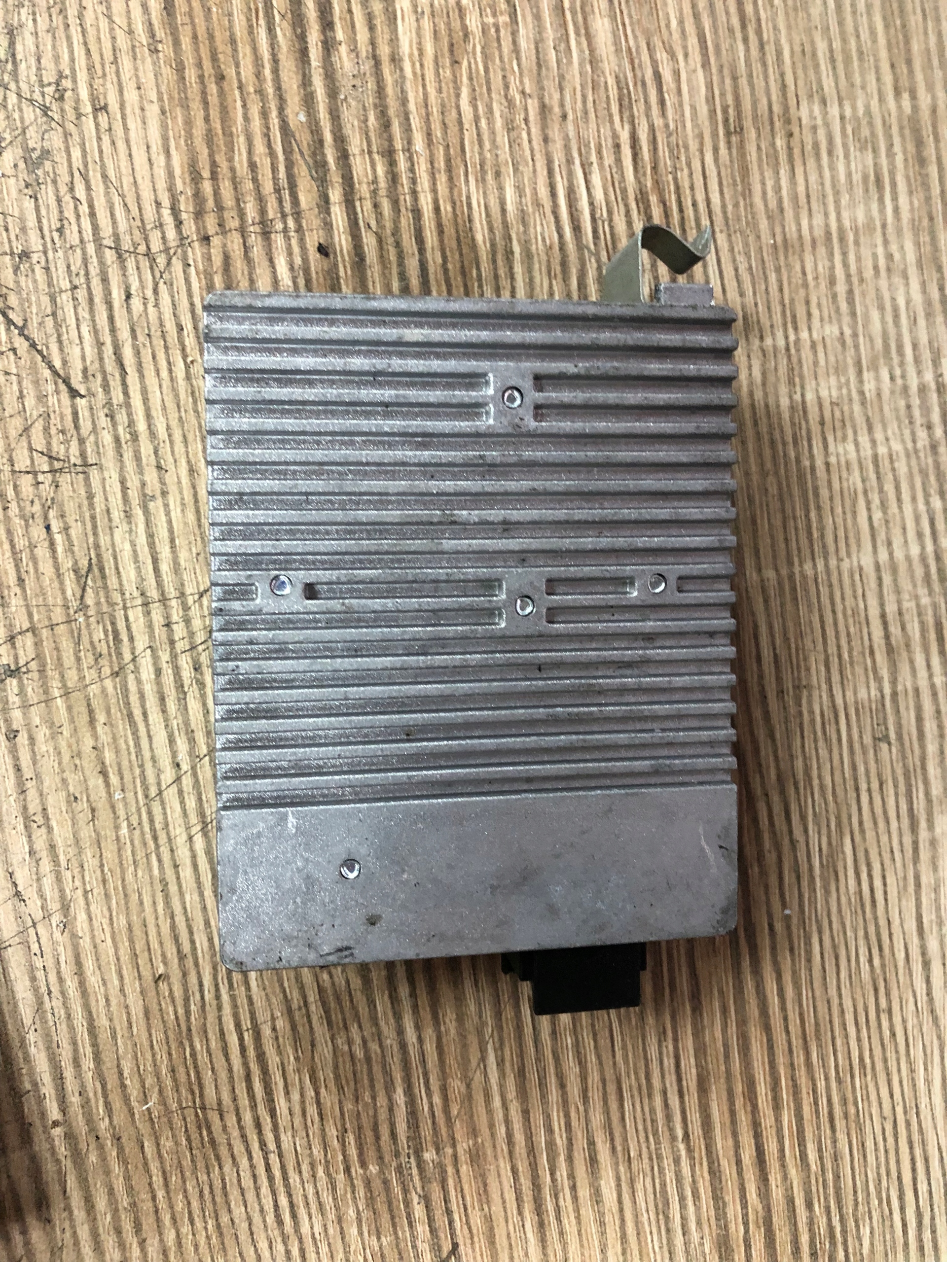 PRZETWORNICA MERCEDES ACTROS 0015421725 Numer katalogowy części A0015421725