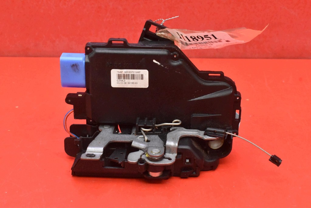 lock door left front front EU 3D1837015AP VW GOLF 6 VI plus 08-14