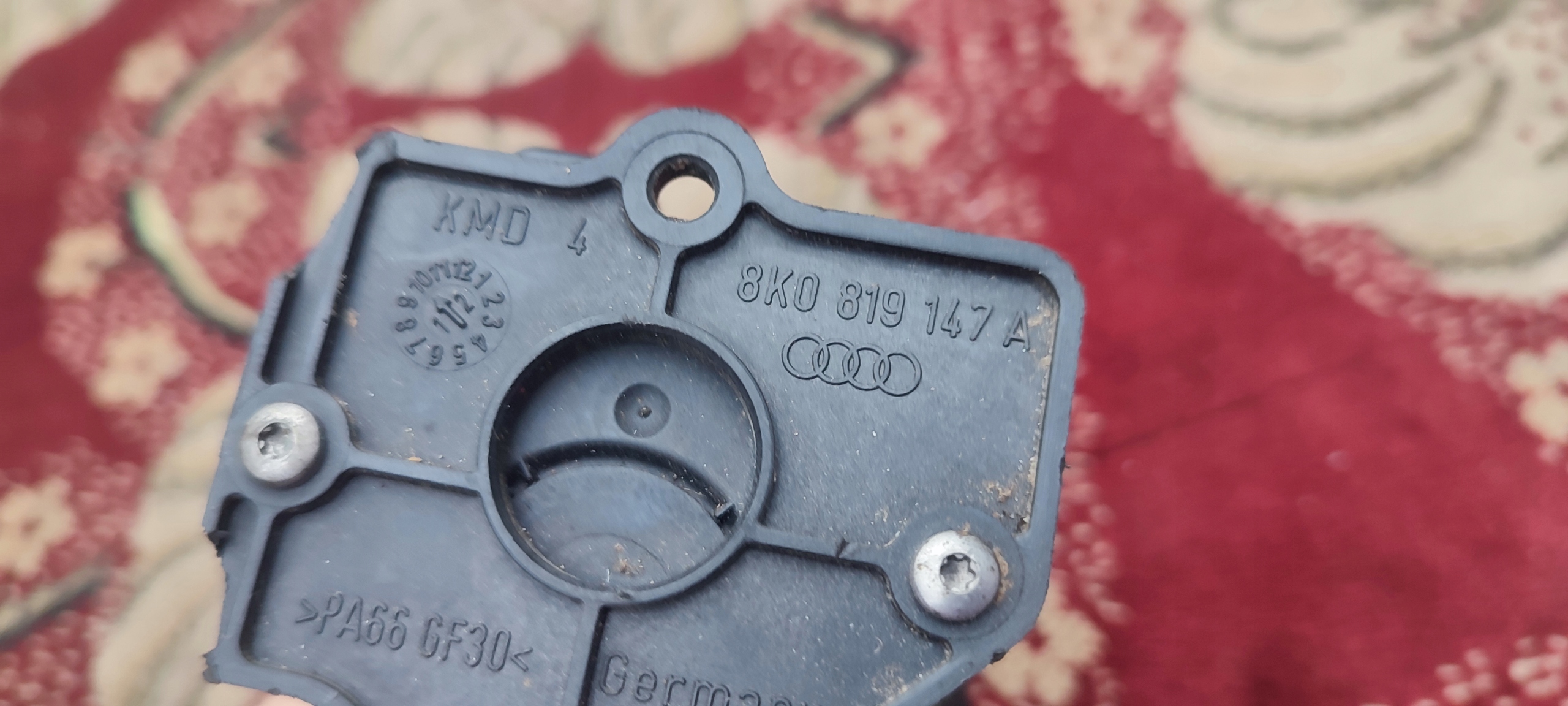 AUDI A4 B8 8K A5 8T 2.0 TDI CJC CJCA CGL dodatna pumpa vode 06H121601M
