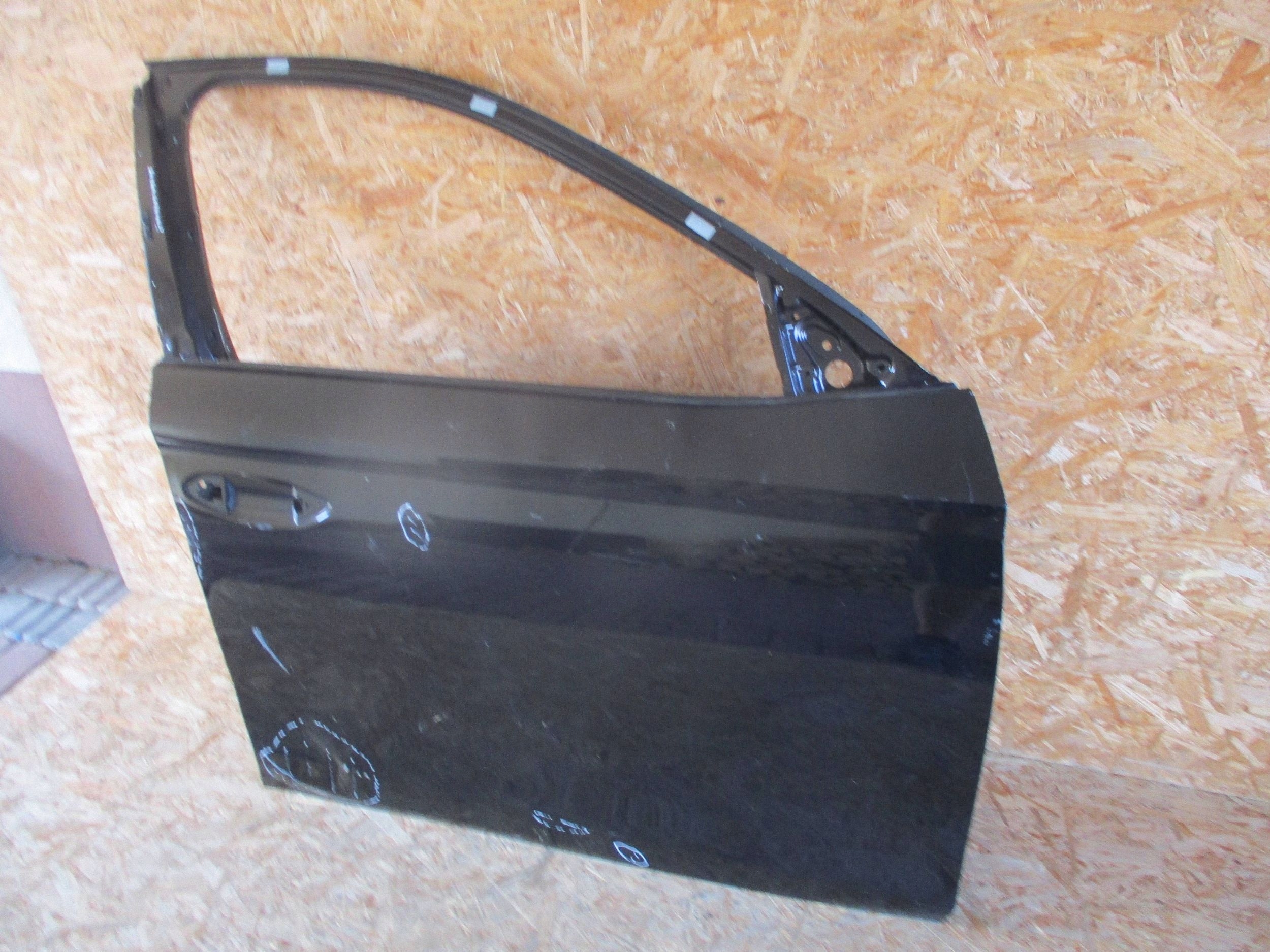 door front front right SKODA OCTAVIA IV