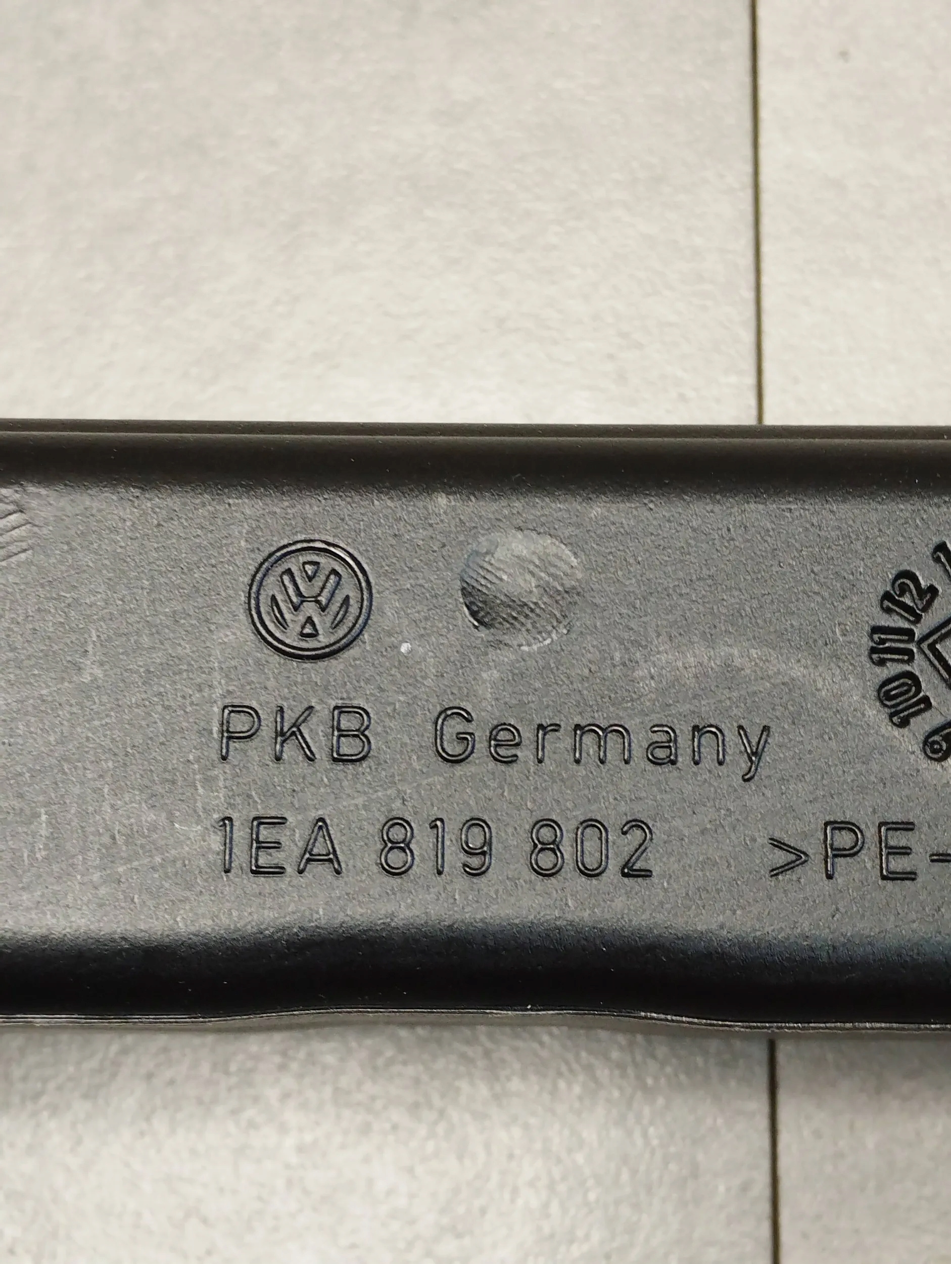 Audi Q4 e-tron luftansaugkanal 1EA819802