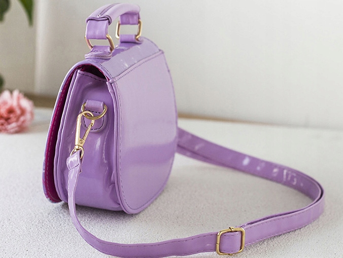 Kraina Lodu torebka z księżniczką Elzą EAN (GTIN) 9787534628818