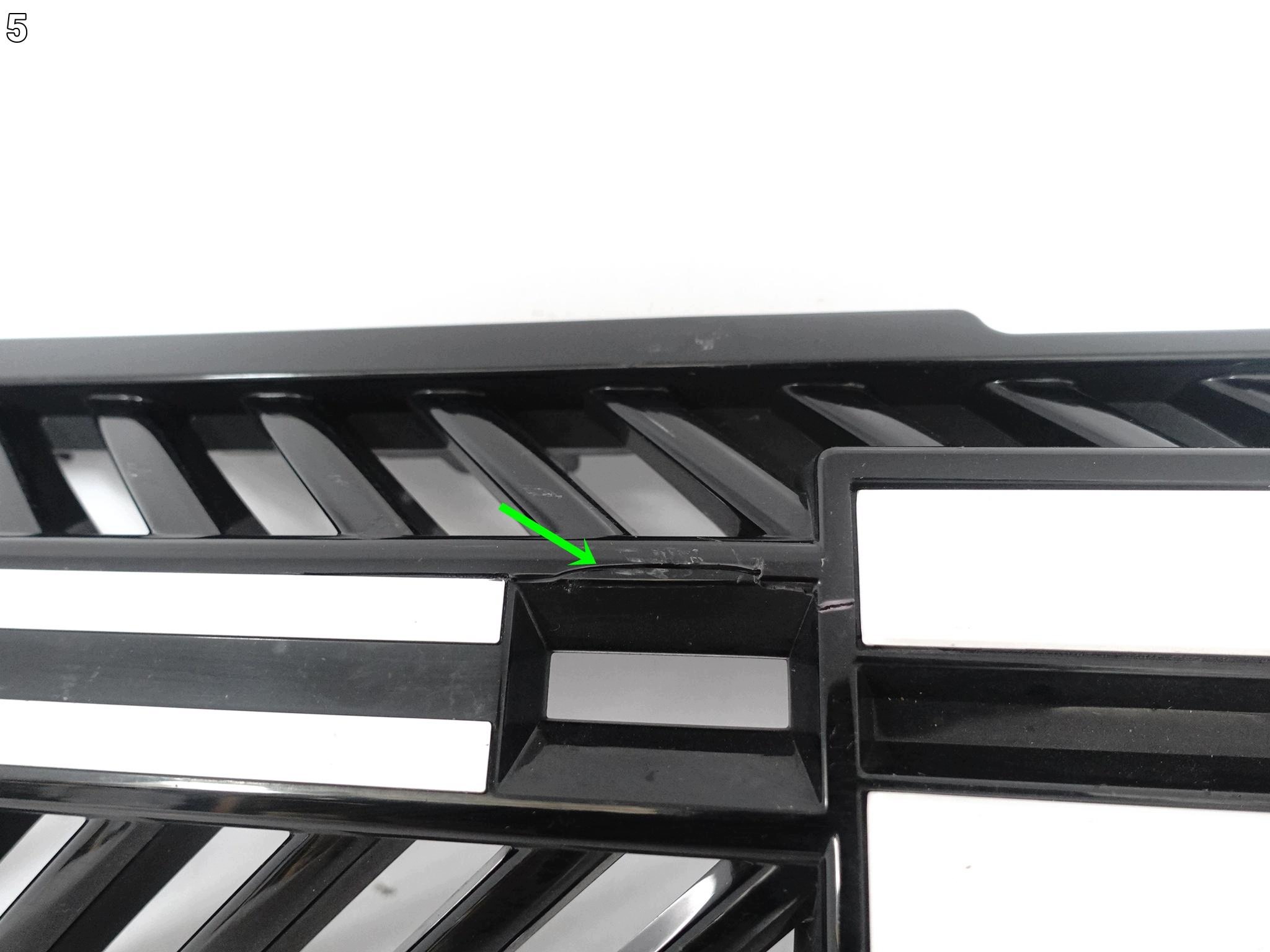 DACIA BIGSTER R1310 25- grill grille grid W bumper front (KAMERA)
