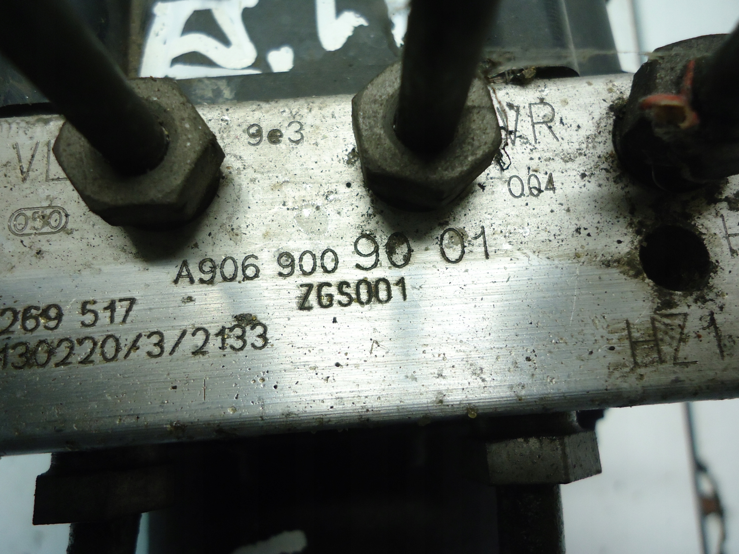 MERCEDES SPRINTER W906 pump ABS A9069009001