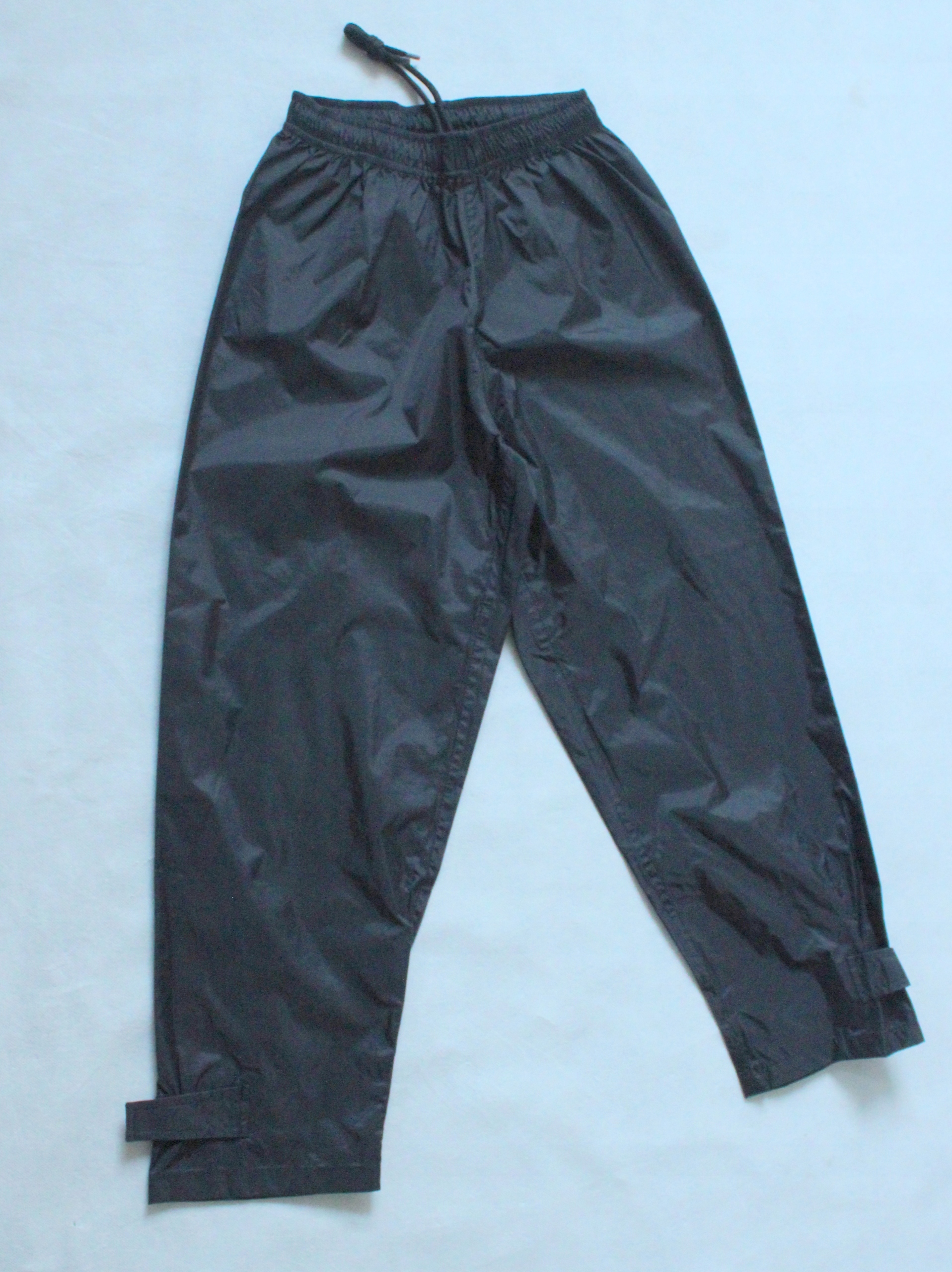 ORTALIONOWE SPODNIE PRZECIWDESZCZOWE ROZ 128