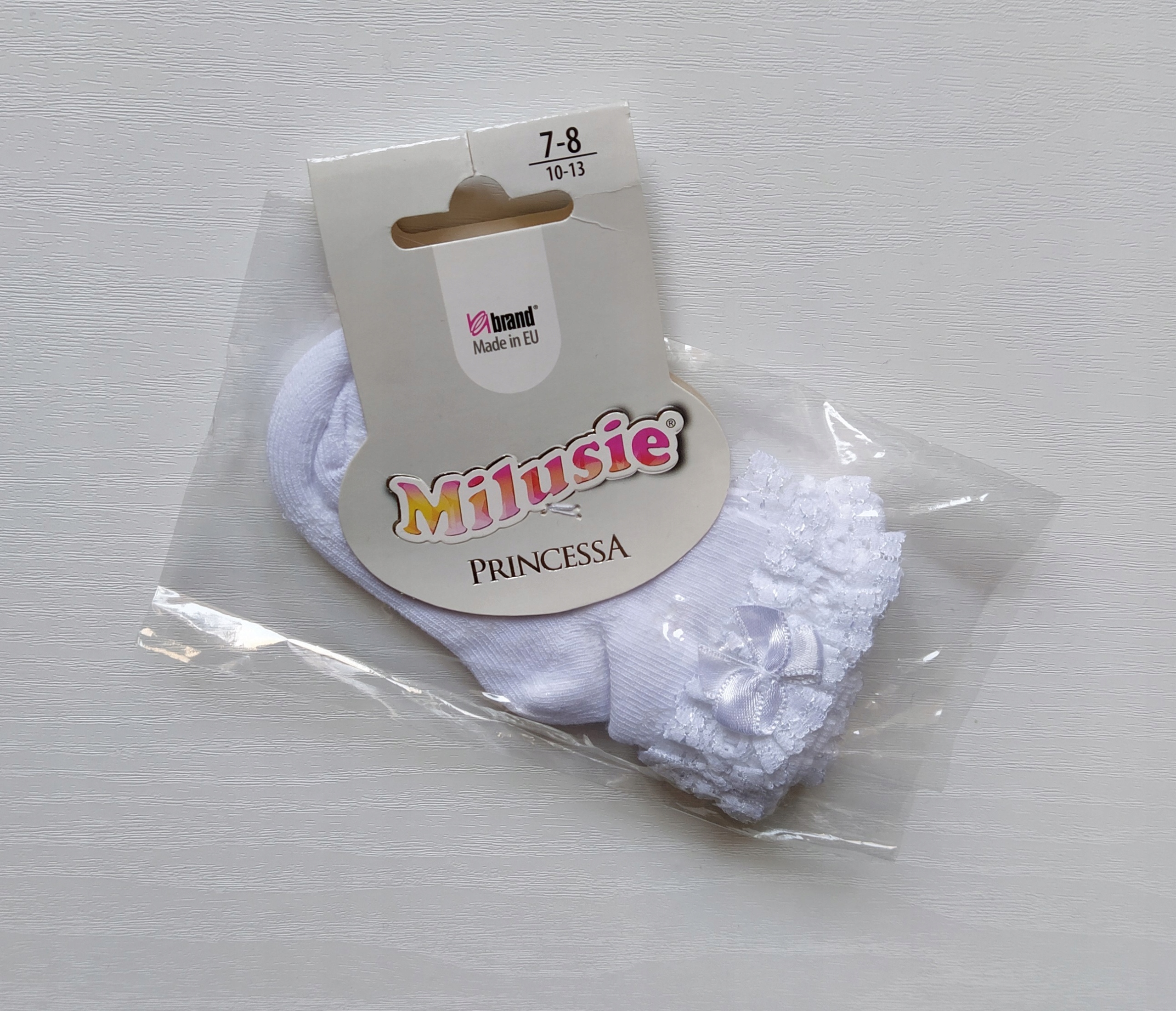 

Milusie Skarpetki bawełniane z koronką 7-8cm