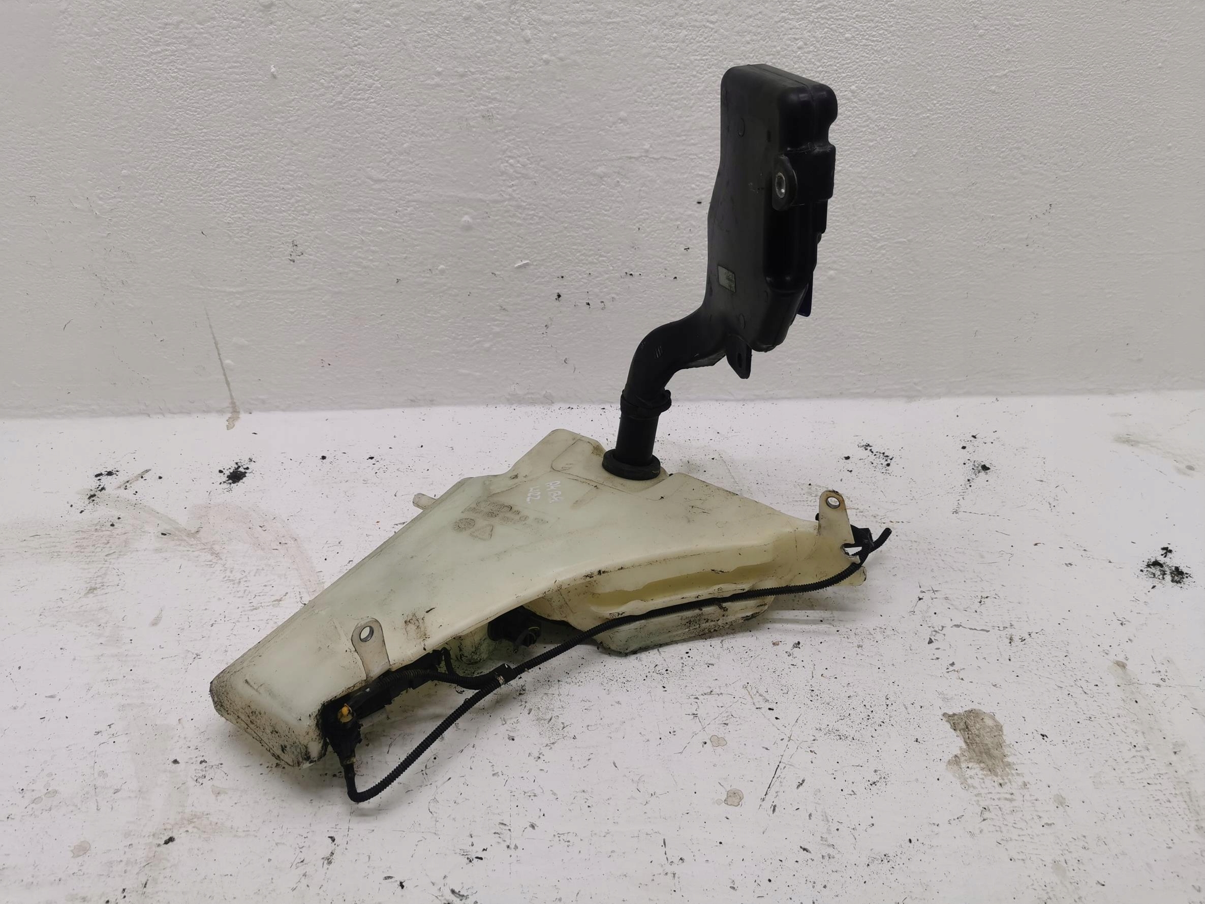 Behälter Spritzdüse AUDI A4 B8 8T0955453C 07-15