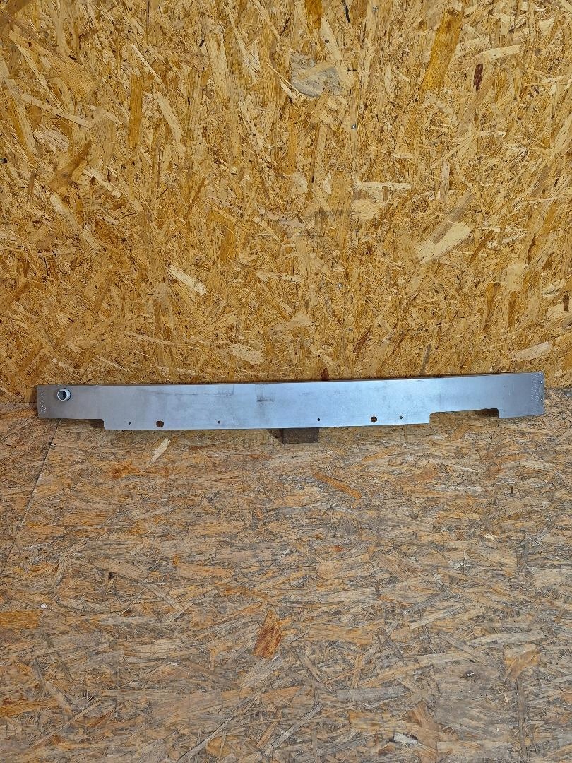 BELKA PRZÓD VOLVO XC60 II