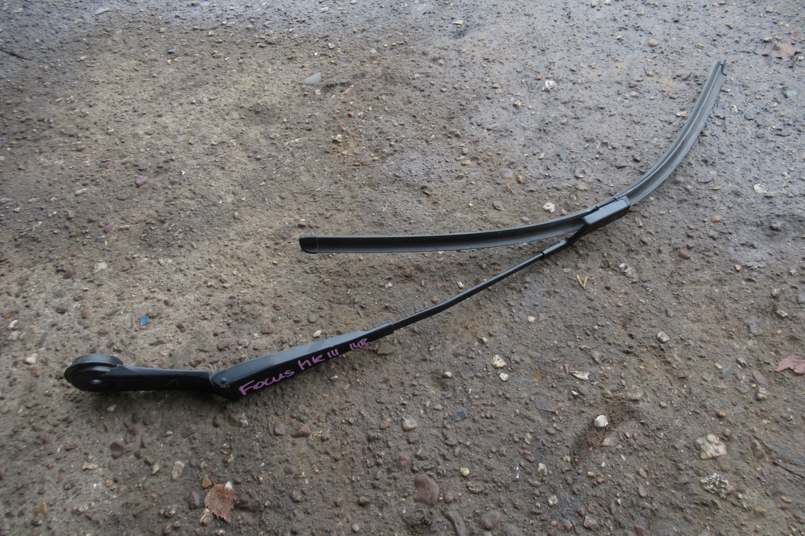 FORD FOCUS MK3 wiper arm left BM5117526AB