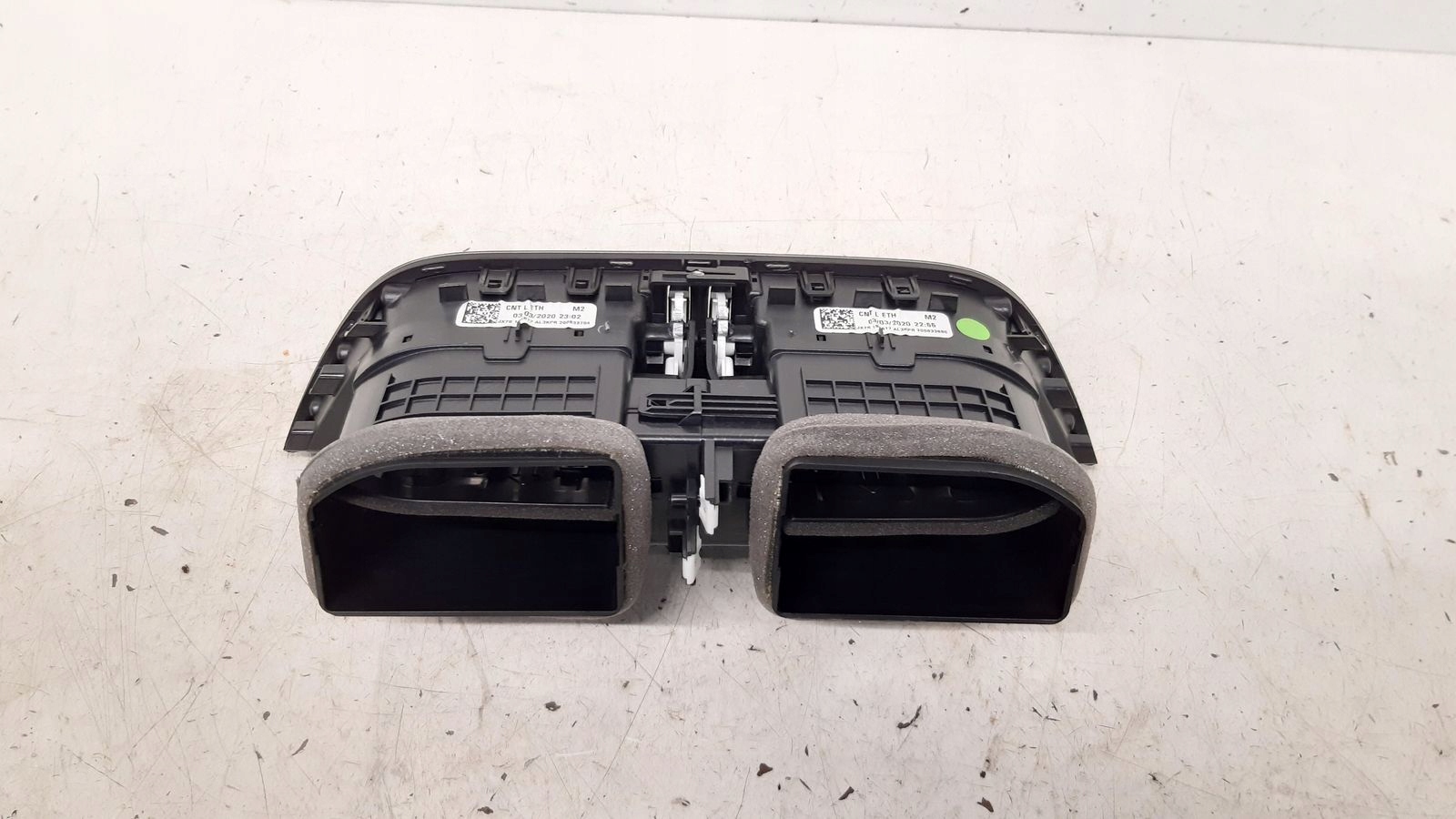 grid air conditioning devices central Ford Focus MK4 1,0 ECOBOOST