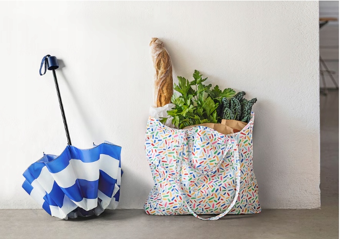 TORBA NA ZAKUPY ZAKUPOWA MATERIAŁOWA WIELOKOLOROWA IKEA 45x36 cm Materiał poliester