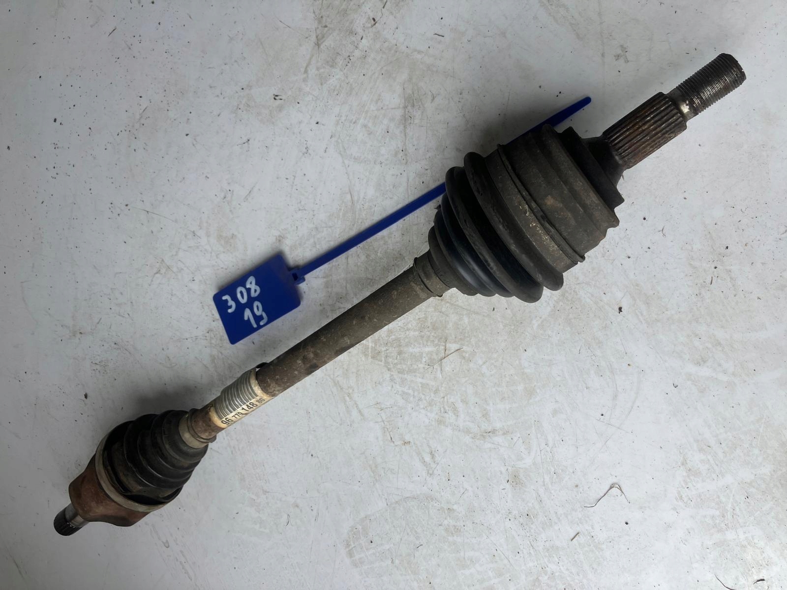 semi-axis left PEUGEOT 308 T9 1.6 EHDI 9677914880
