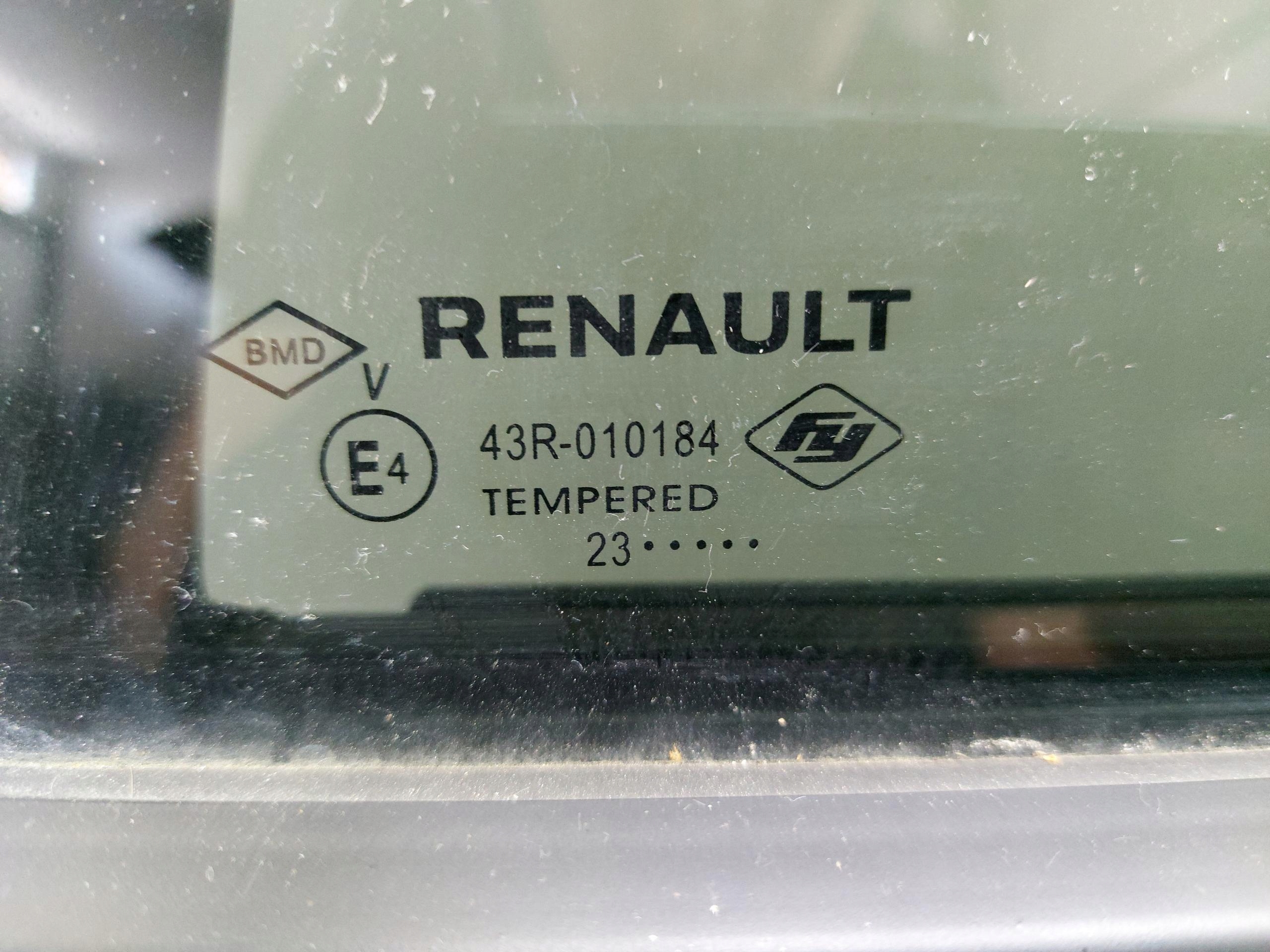 RENAULT AUSTRAL E Tür links heck