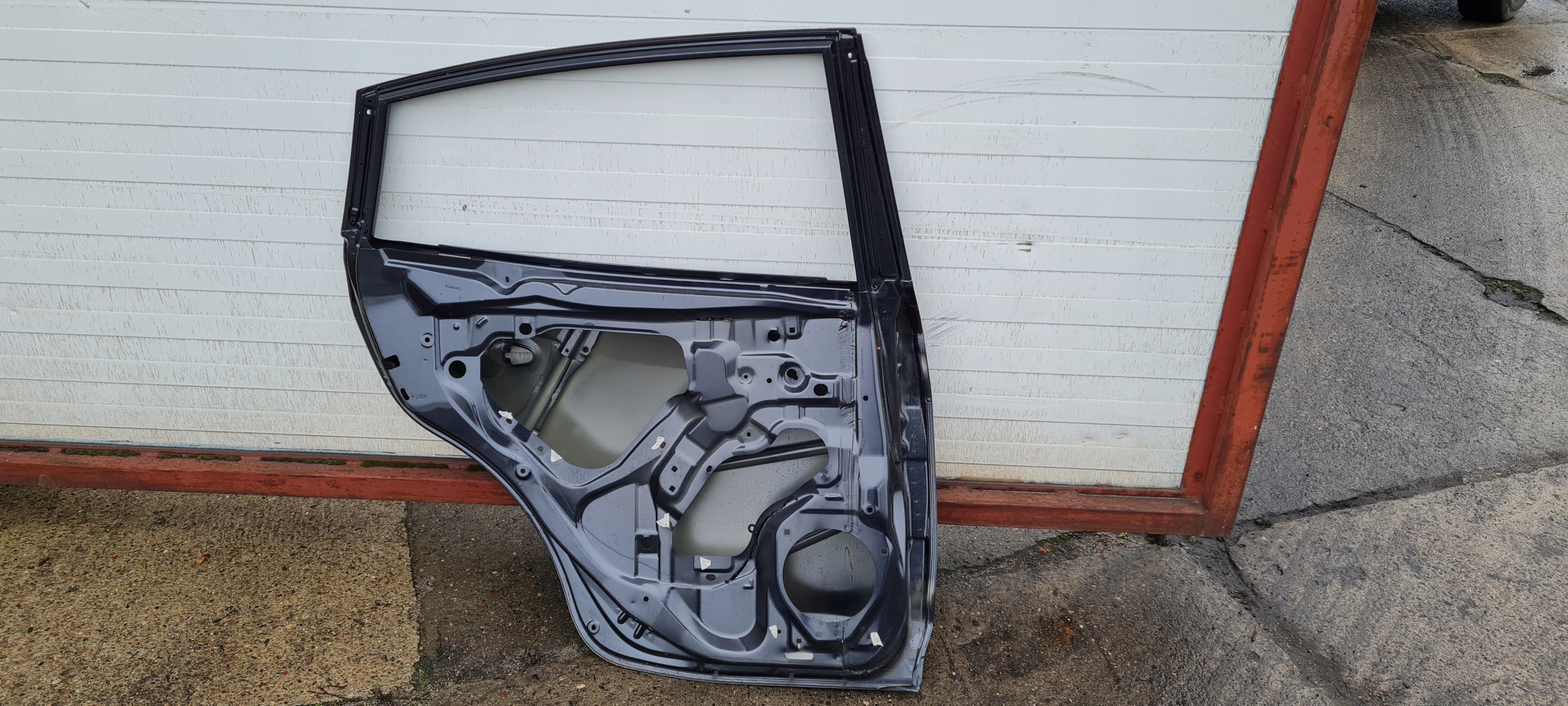 Subaru Impreza V 5 G4 2020 2021 tür heck links