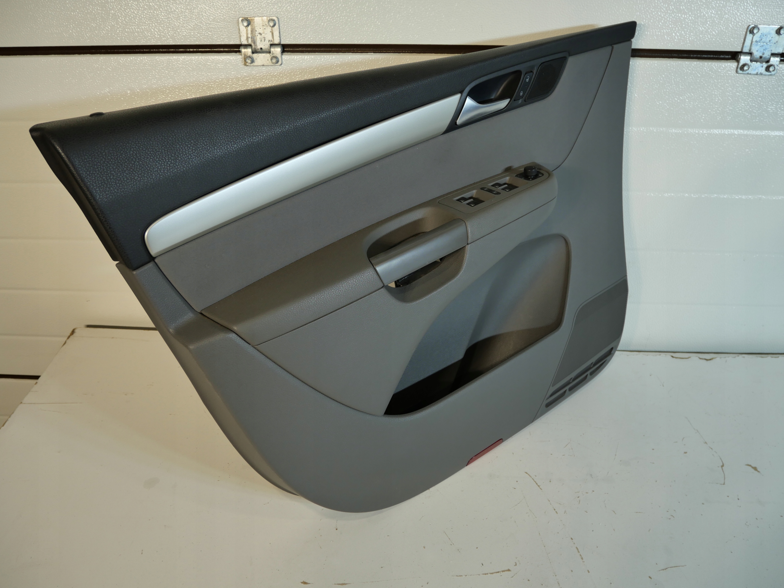 SHARAN ALHAMBRA upholstery right front 7N1867012