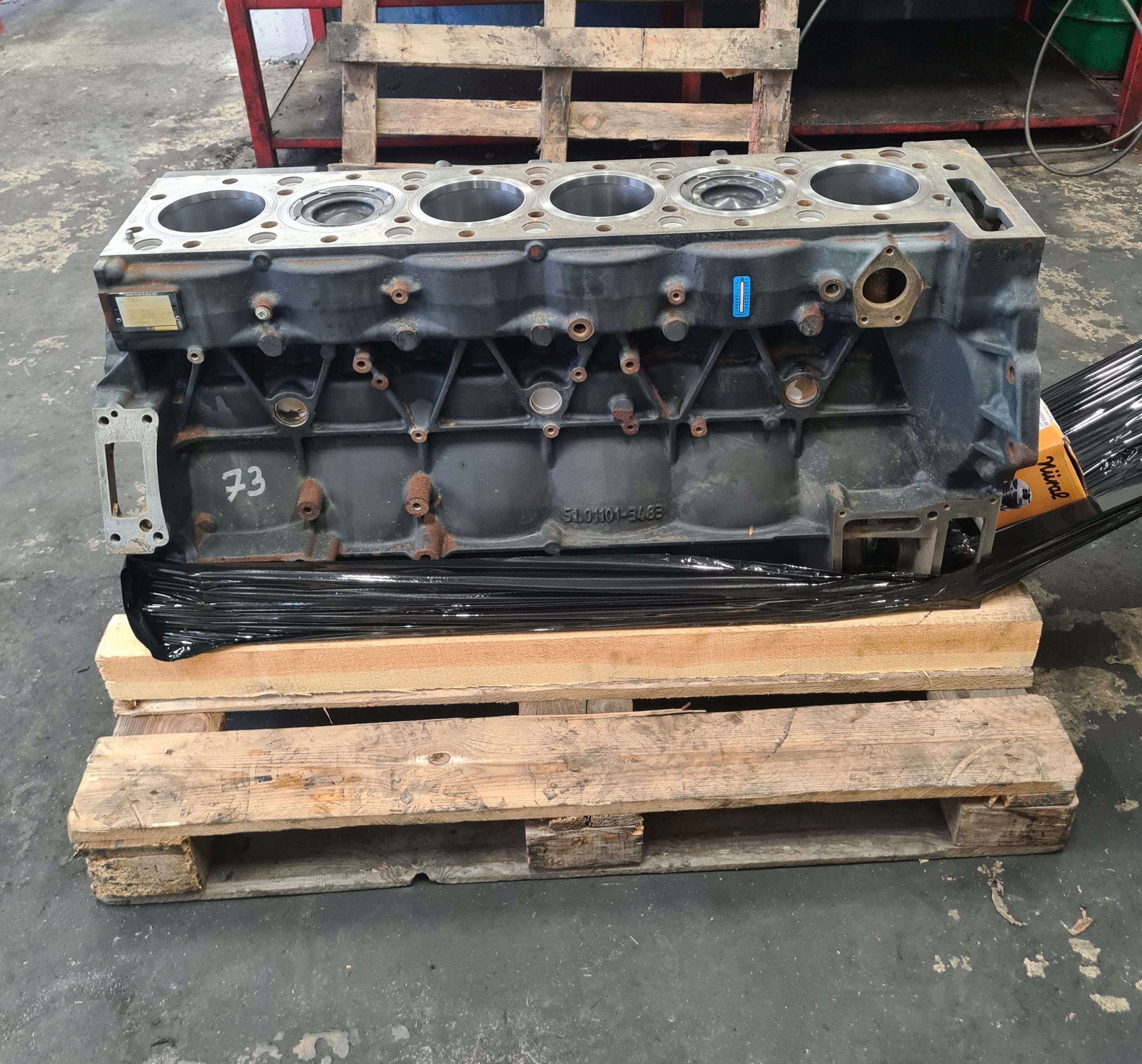 Słupek ShortBlock D2676LF52 Euro 6 460KM