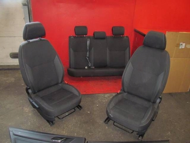 Skoda RAPID NH3 NH 5JA HB SPACEBACK seats right left front seat side