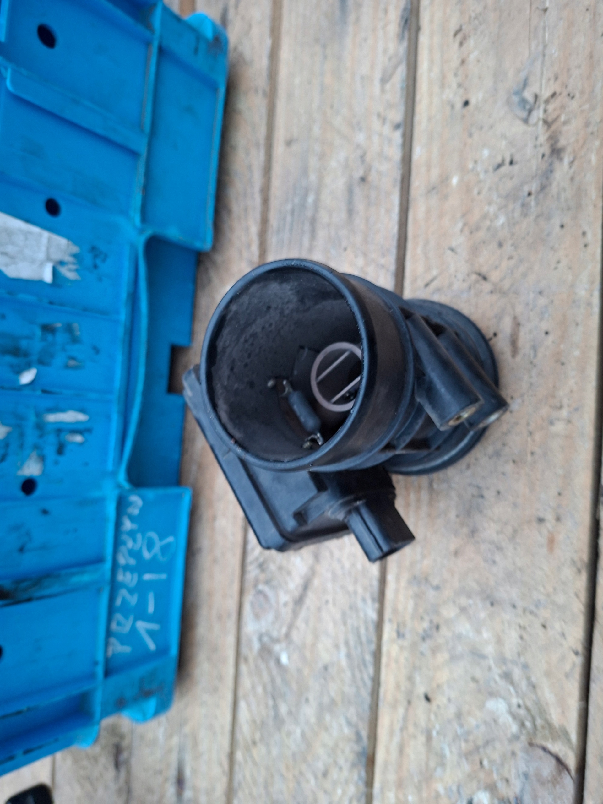 flow meter MAZDA E5T51171 6Y07 B3H7