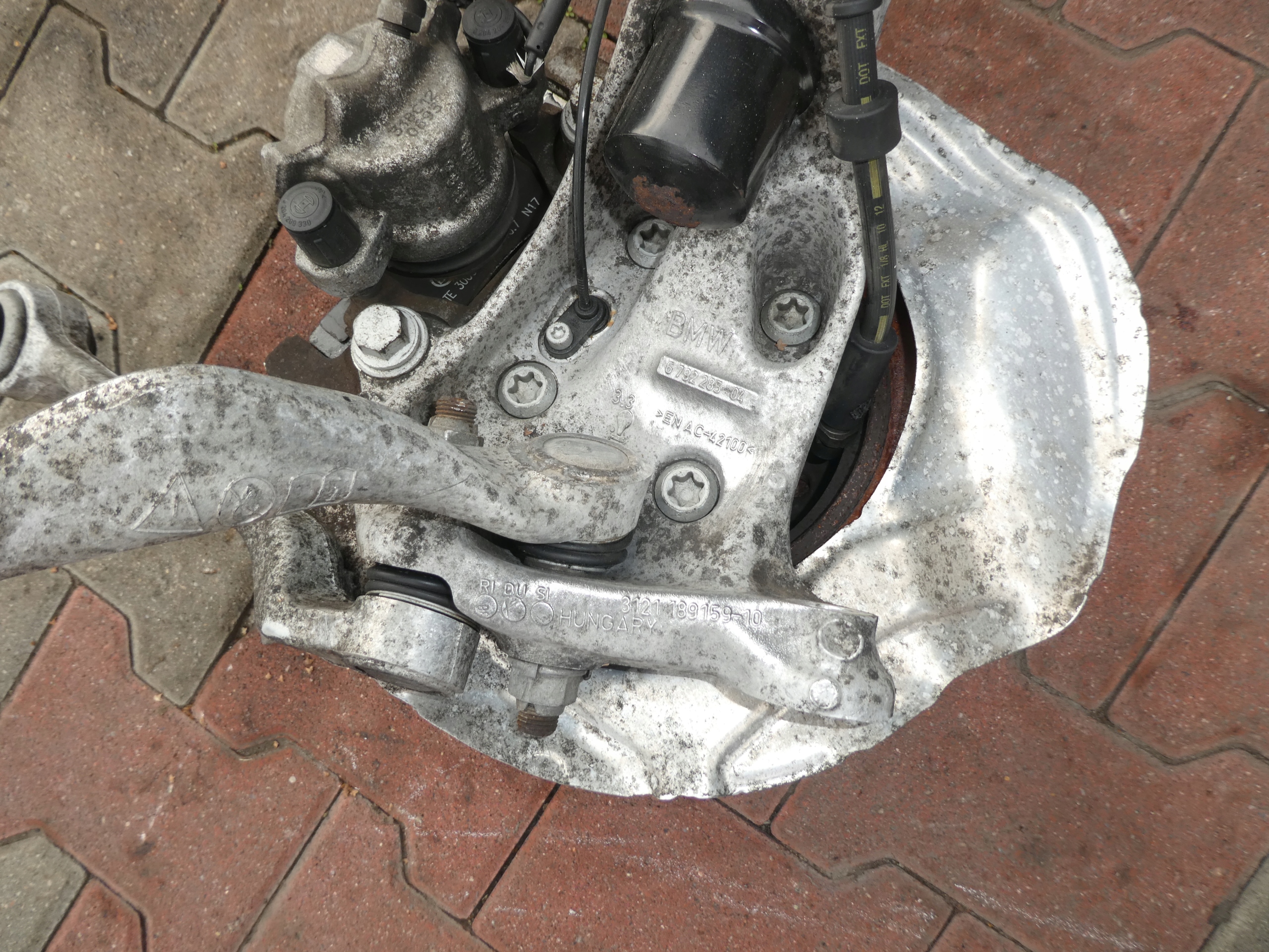 tlumič otoč levá BMW 1 F20