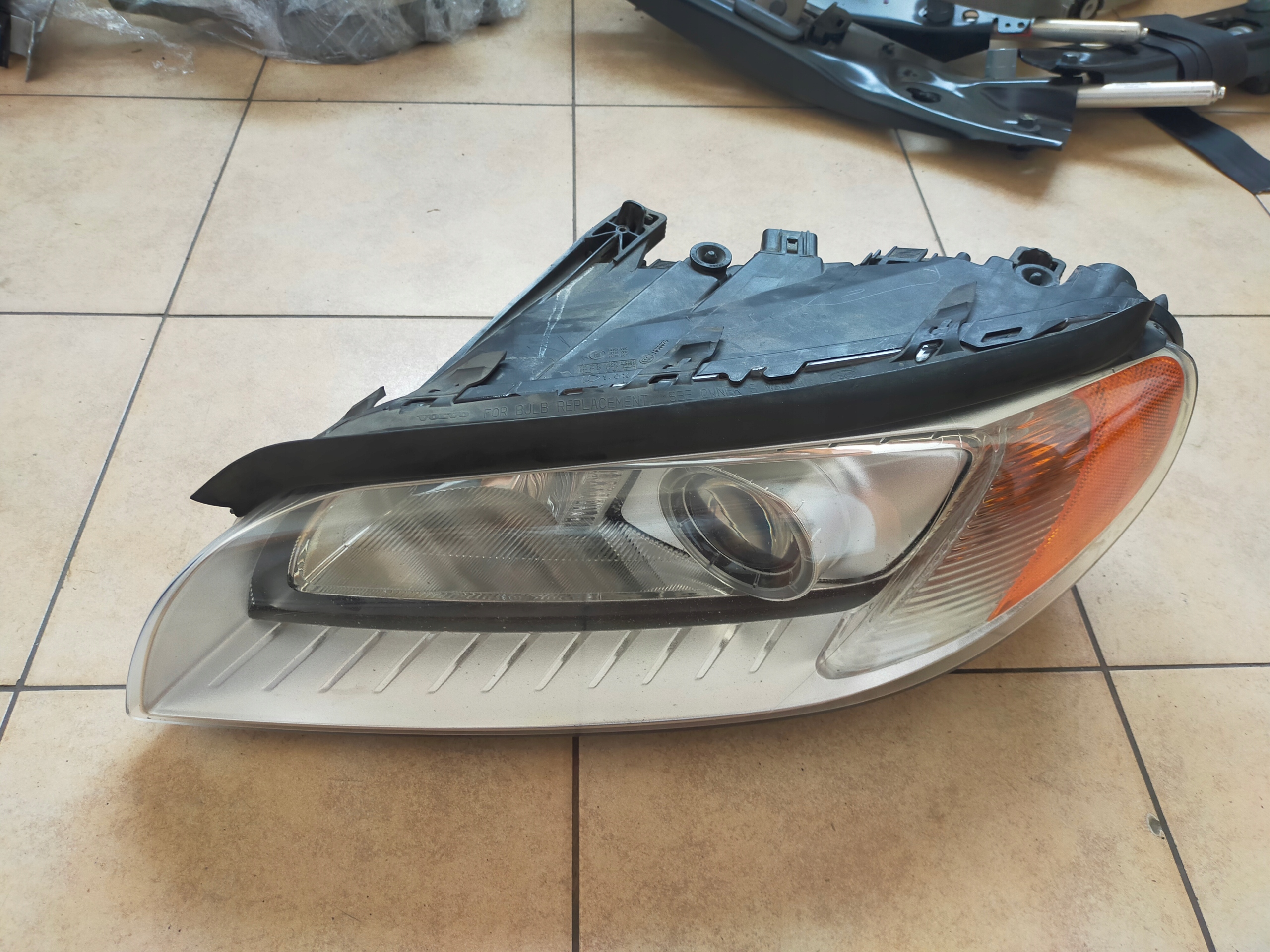 Frontscheinwerfer Volvo S70/V70/XC70 V70 31214347 Xenon Links Headlight - Thumbnail 1