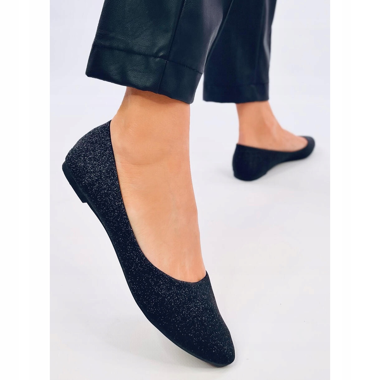 Czarne Skóra ekologiczna Buty Baleriny r.39 Stan opakowania oryginalne