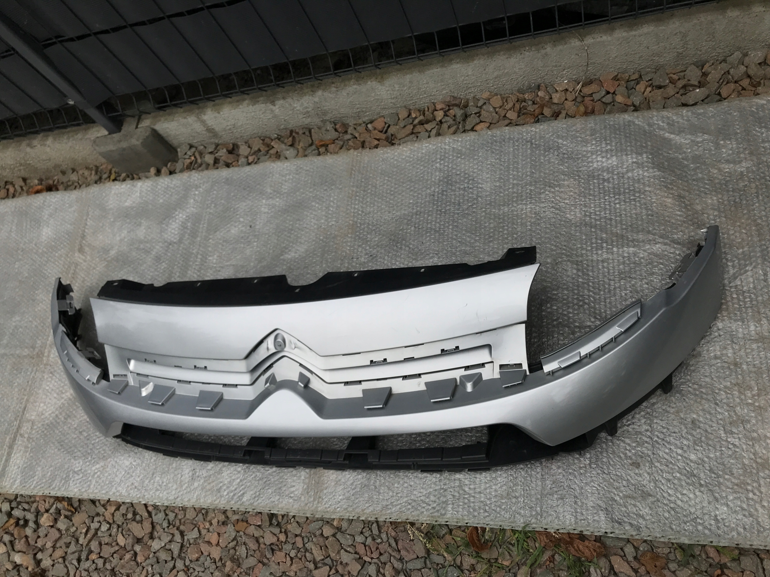 Citroen Berlingo III Kühlergrill FRONTGRILL Kühlergitter - Thumbnail 2