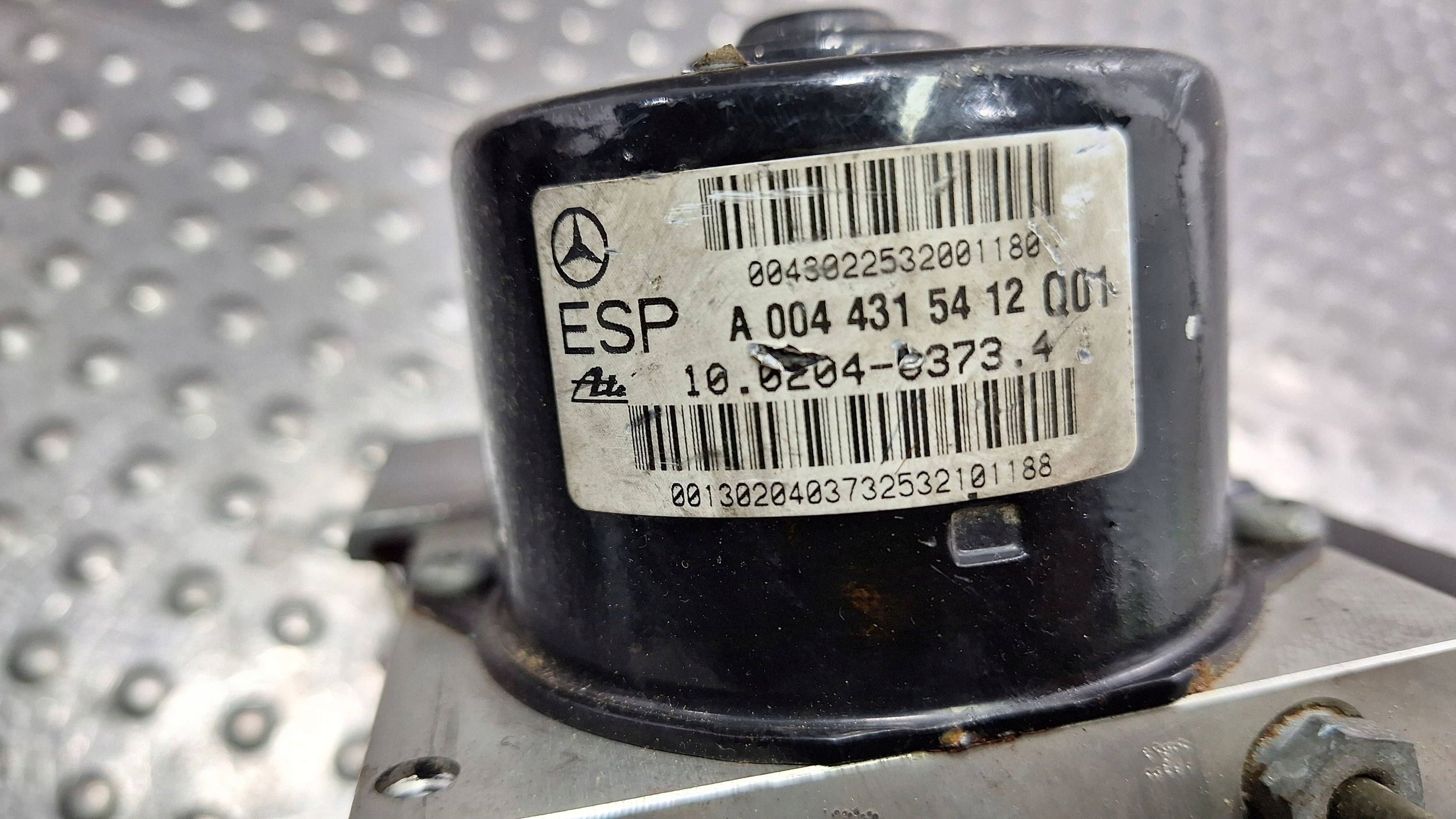 pump control unit ABS A0044315412 A2095451432 MERCEDES W203 CLK W209