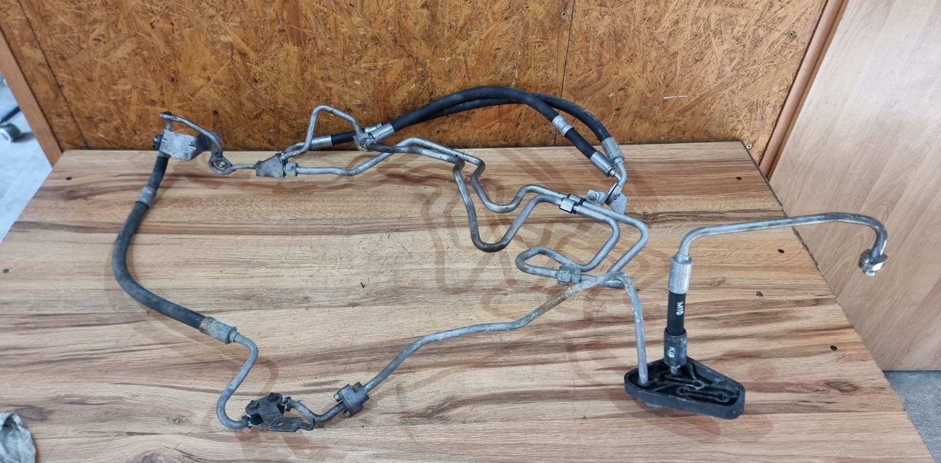 6775212 - BMW F10 535d дроти насоса динамічного підсилювача