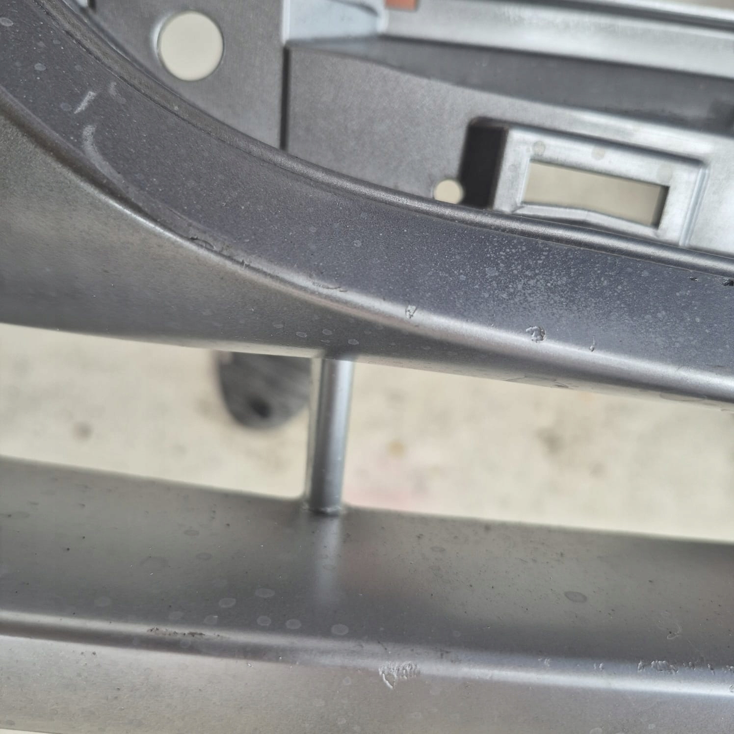NISSAN LEAF II 2 17-> bumper front front PDC