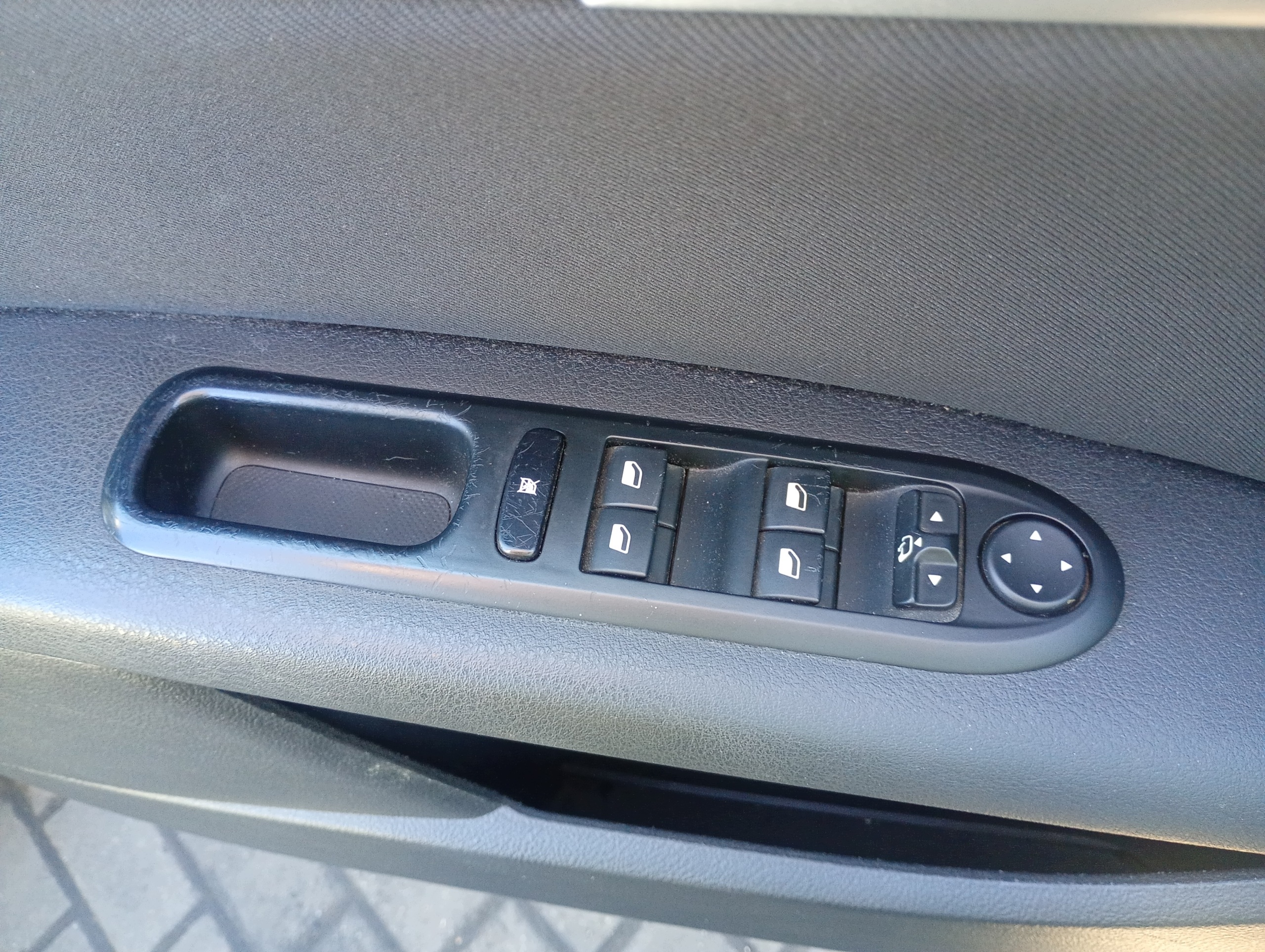 interrupteur bouton mécanisme panel vitres Peugeot 407 SW 04-10