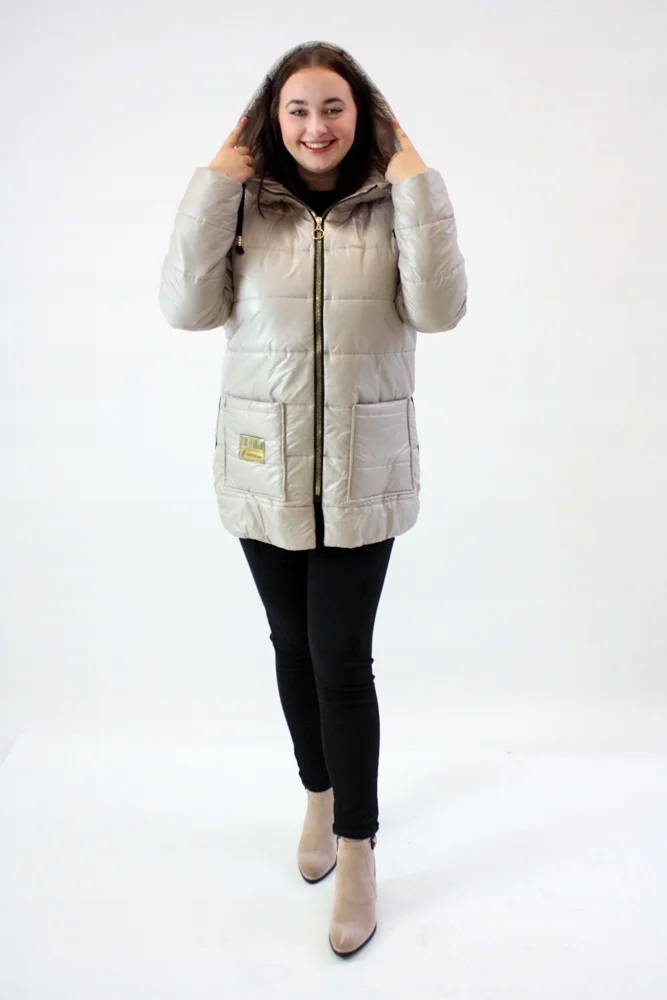 Zateplená bunda s kapsami Béžová 50