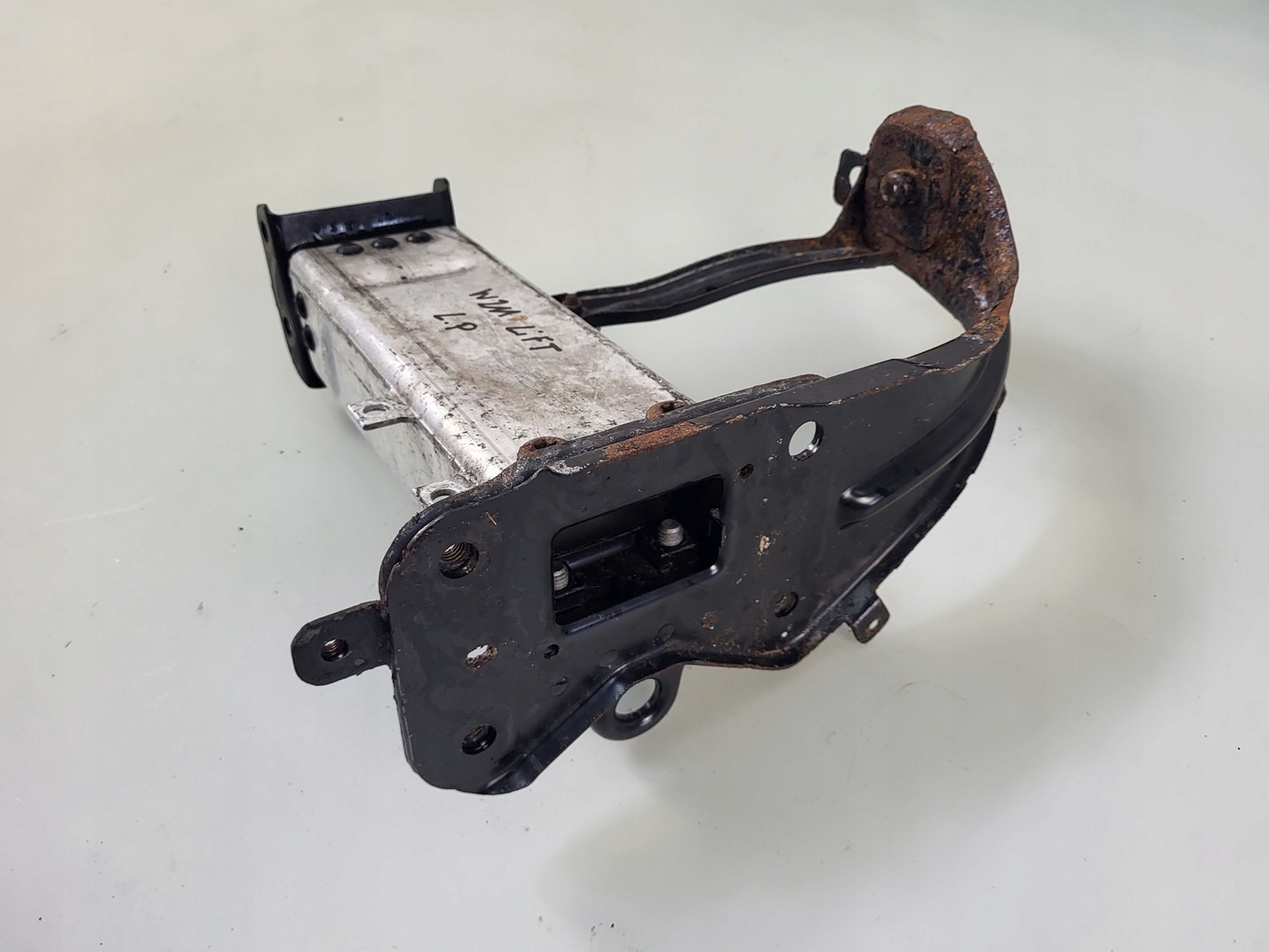 MERCEDES E W211 LIFT beam tip left left front