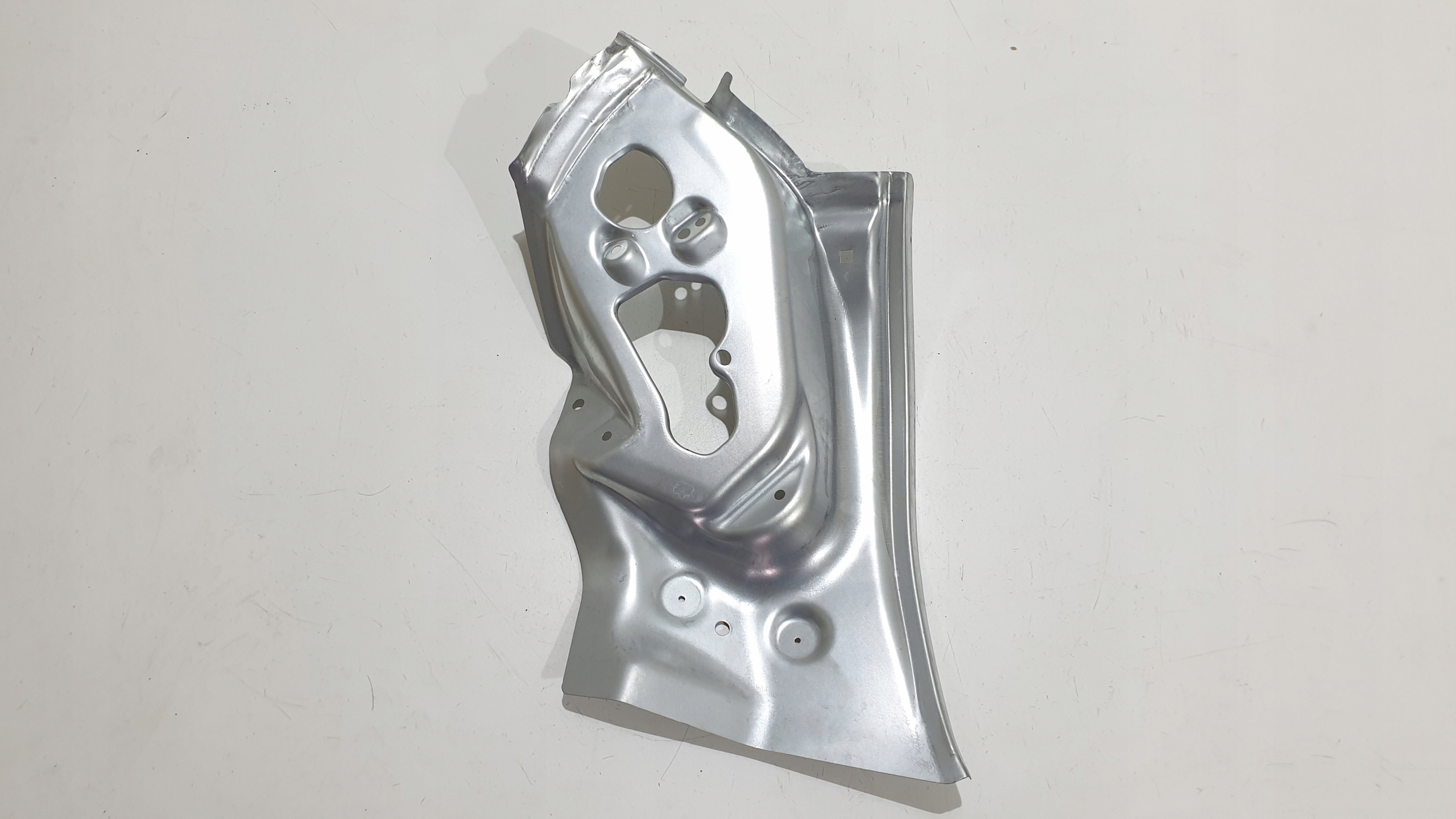 POSZYCIE KIESZEN LAMPY P L OPEL MOKKA X ORYG NOWE Part number 25983313