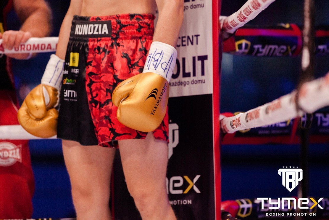 Rękawice bokserskie TIGER GOLD V 12 oz Model Tiger