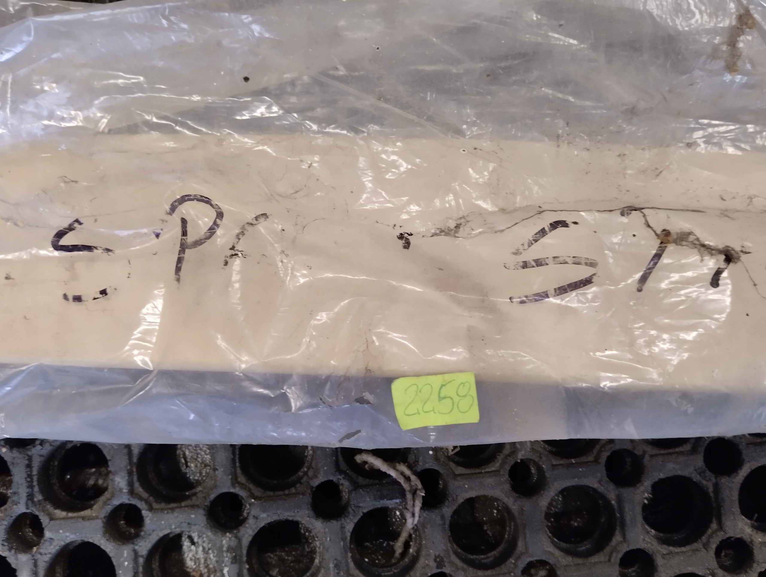 SPOJLER SPOILER TYLNY TYŁ MITSUBISHI SPACESTAR Producent części Inny