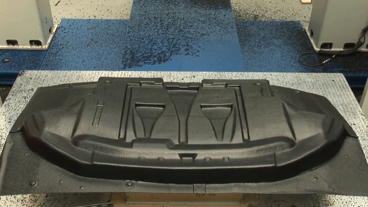 Oslona silnika RENUALT MEGANE 3 SCENIC 3 2008 2016 Engine Type Gasoline Diesel