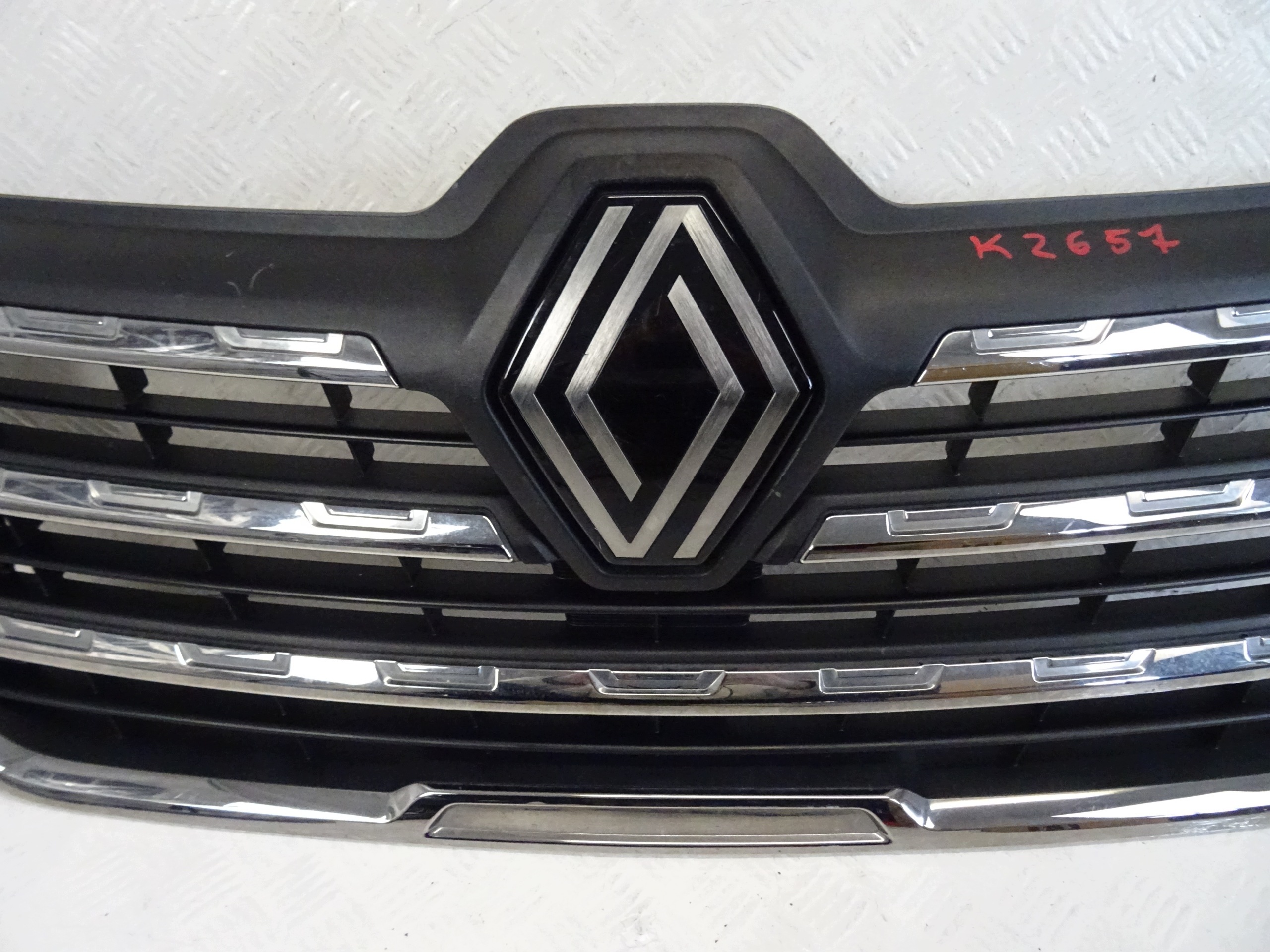 grill grille front RENAULT TRAFIC IV 623101859R