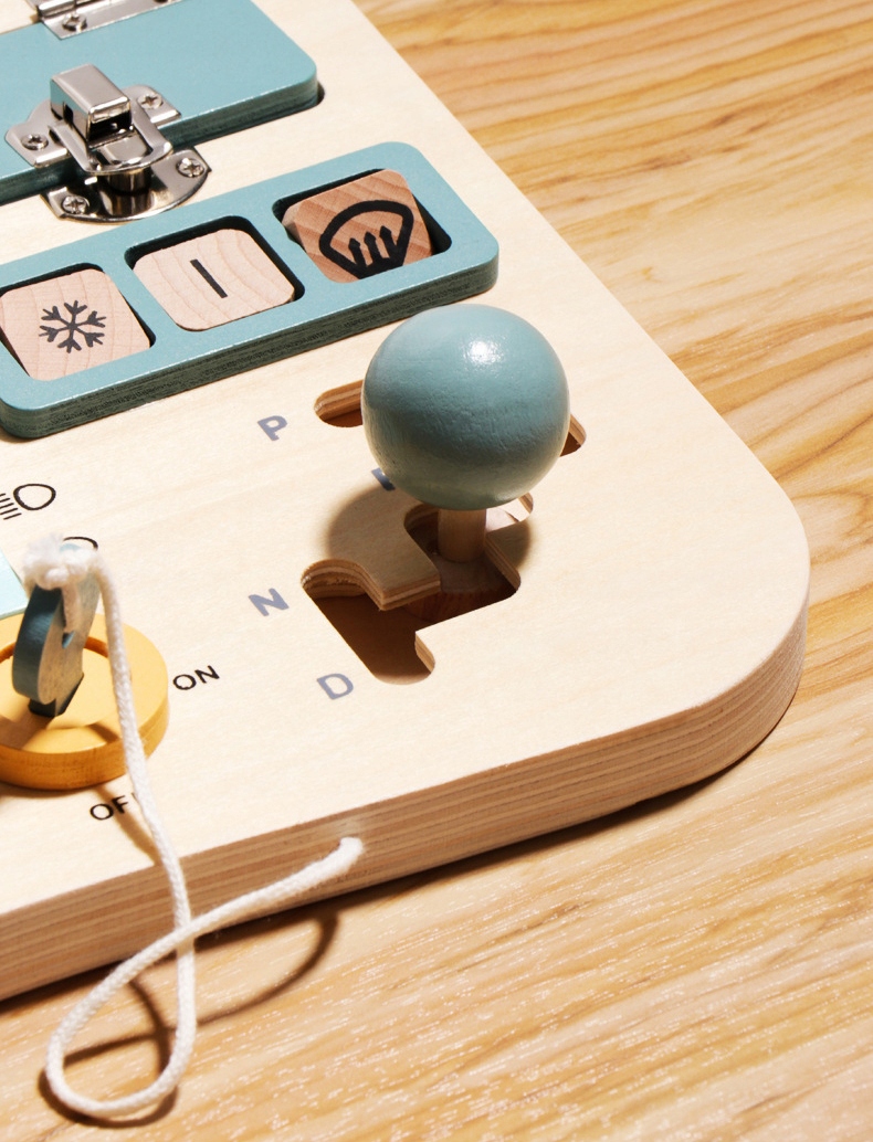 TABLICA MANIPULACYJNA DREWNIANA PANEL SENSORYCZNY KONTROLER LED PRZEŁĄCZNIK Marka bez marki