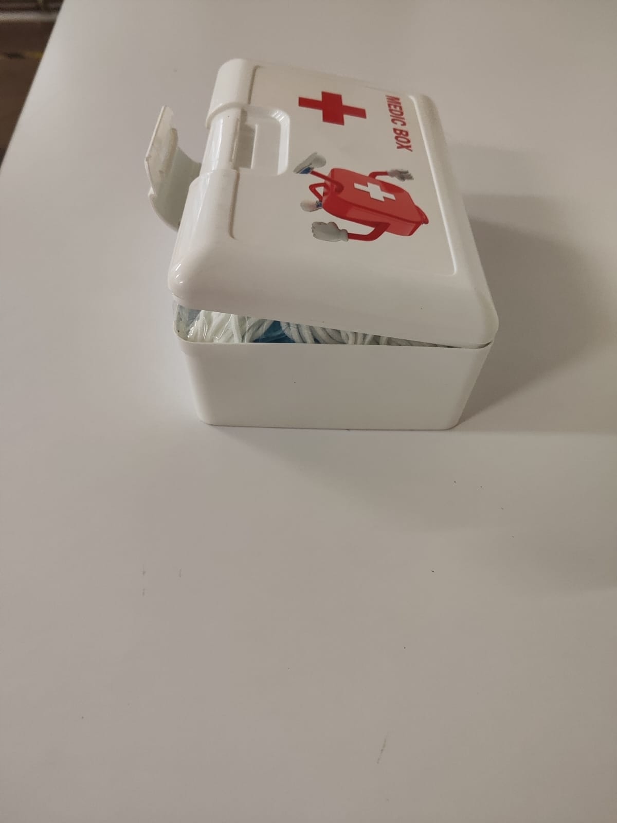 APTECZKA PUSTA ETUI 20x13x7 Producent bez marki